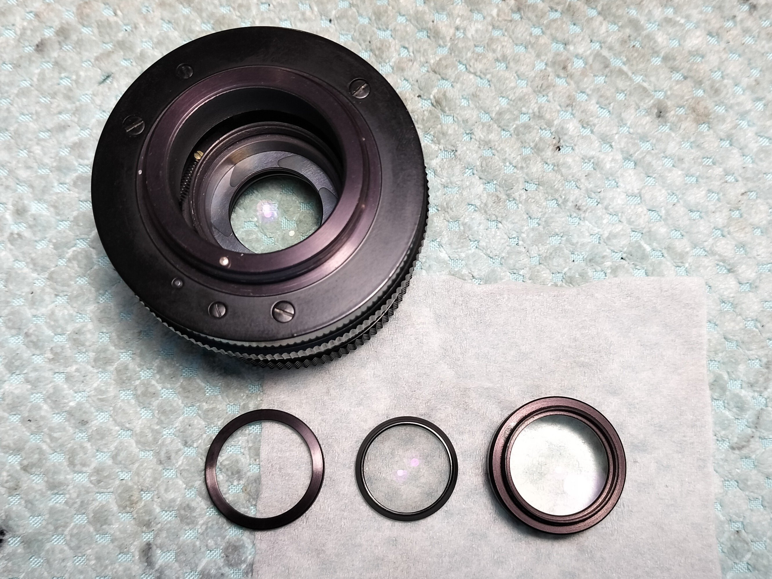 Carl Zeiss Jena DDR MC Pancolar 50mm F1.8の分解｜フィルムカメラ