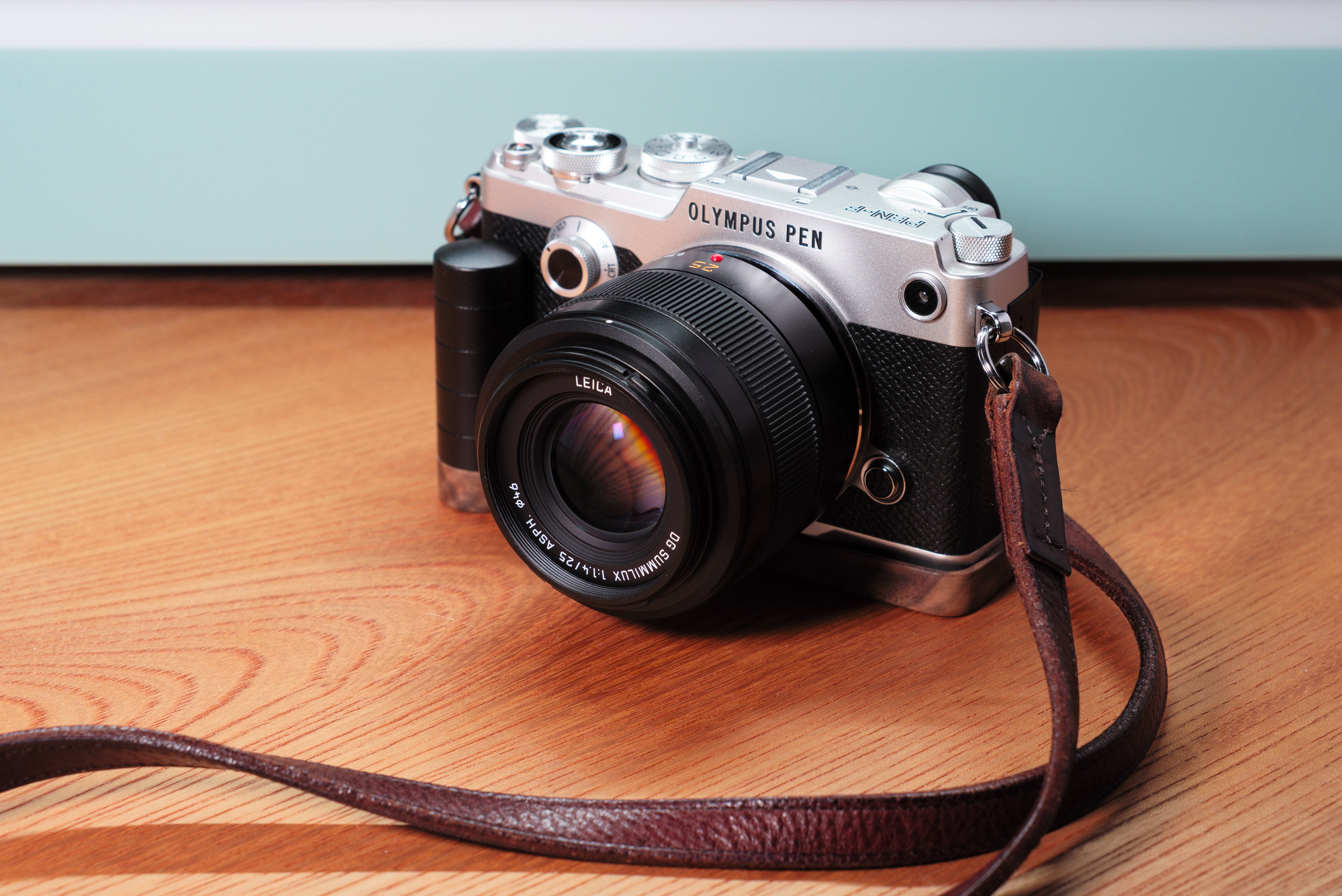 オリンパス E-PL7 パナソニックLEICA SUMMILUX F1.4 Panasonic LEICA D SUMMILUX 25mm / F1.4 ASPH. L-X025 レビュー