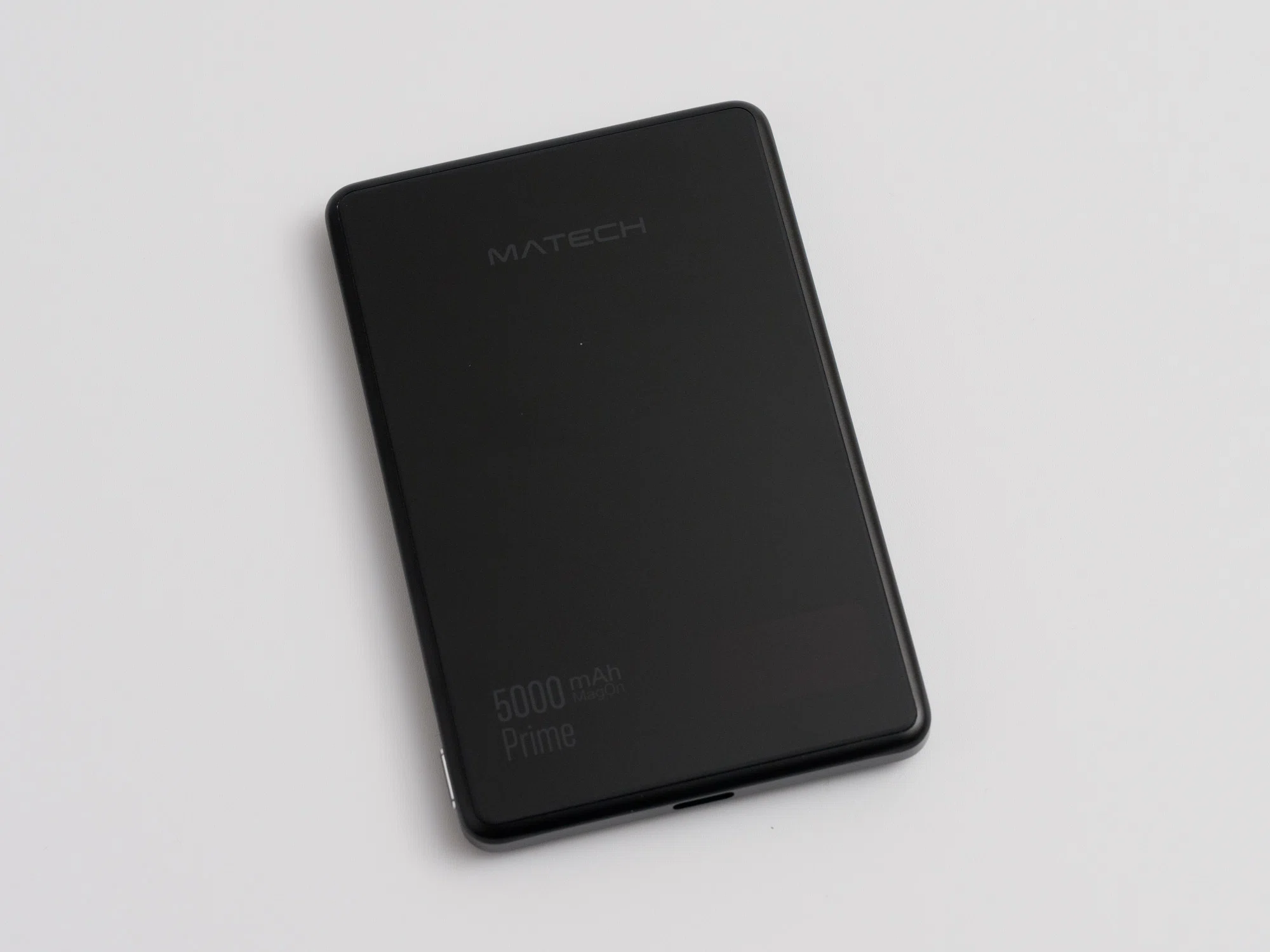 MATECH MagOn Prime 5000をレビュー！Qi2対応・残量表示が可能な
