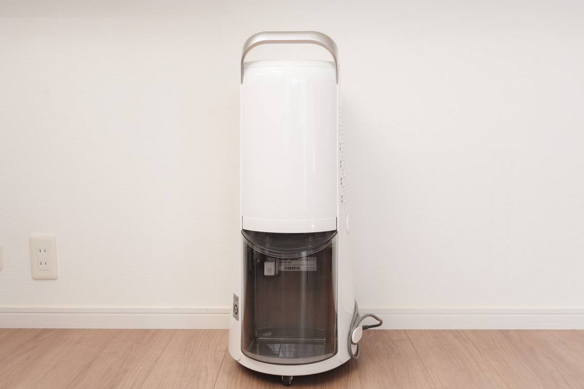 LG PuriCare 衣類乾燥除湿機 DD177QSE0 定格除湿能力17L LG PuriCare™ 衣類乾燥除湿機 DD177QSE0 | LG JP