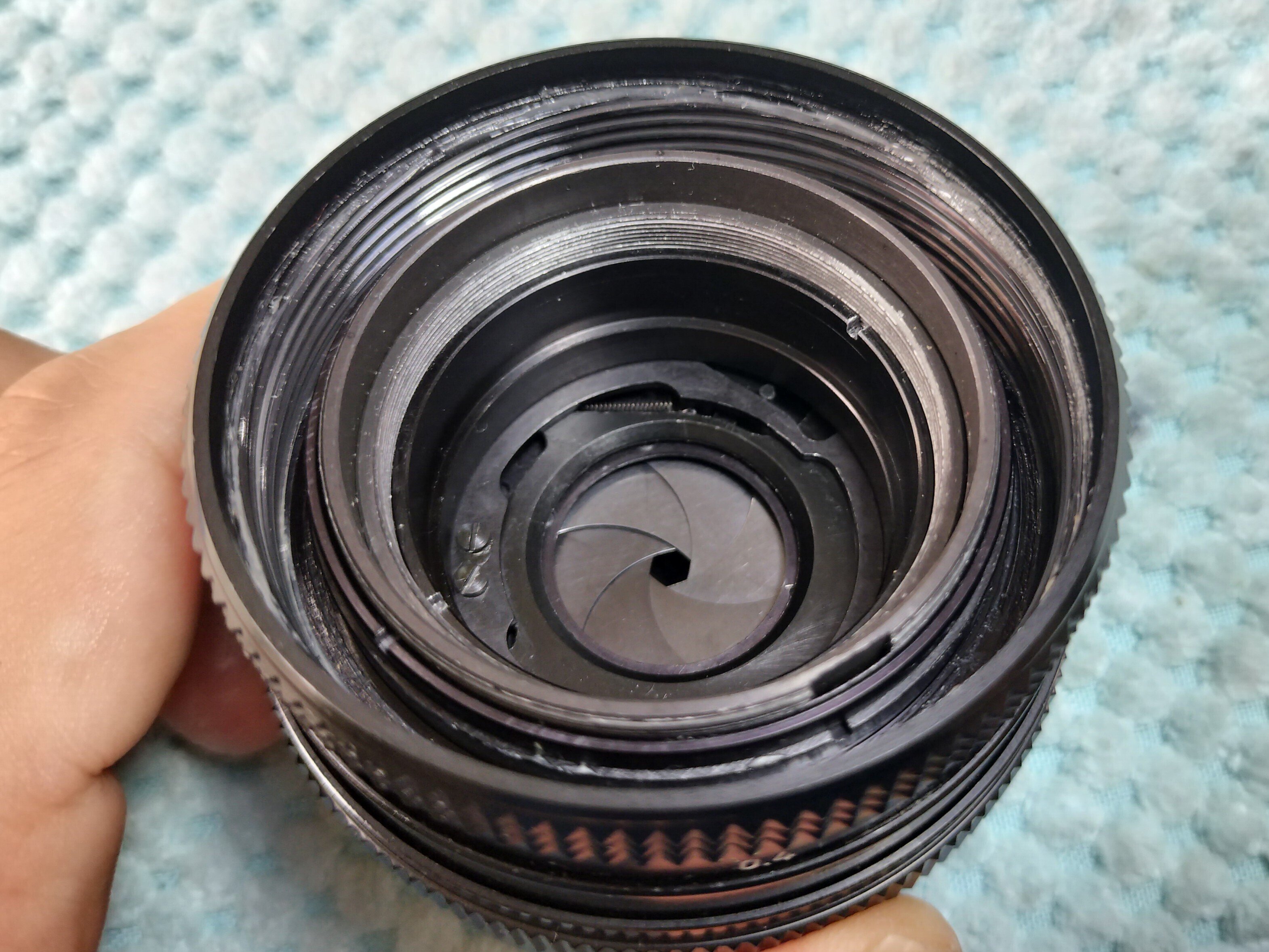 Carl Zeiss Jena DDR MC Pancolar 50mm F1.8の分解｜フィルムカメラ