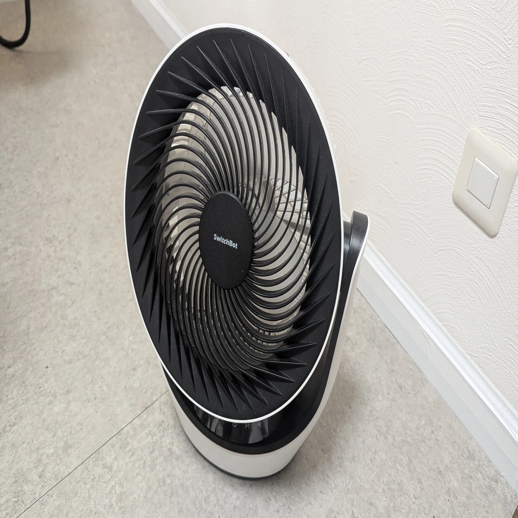 夏に備えを】おすすめ、ワイヤレスのサーキュレーター【まさかの類似品 