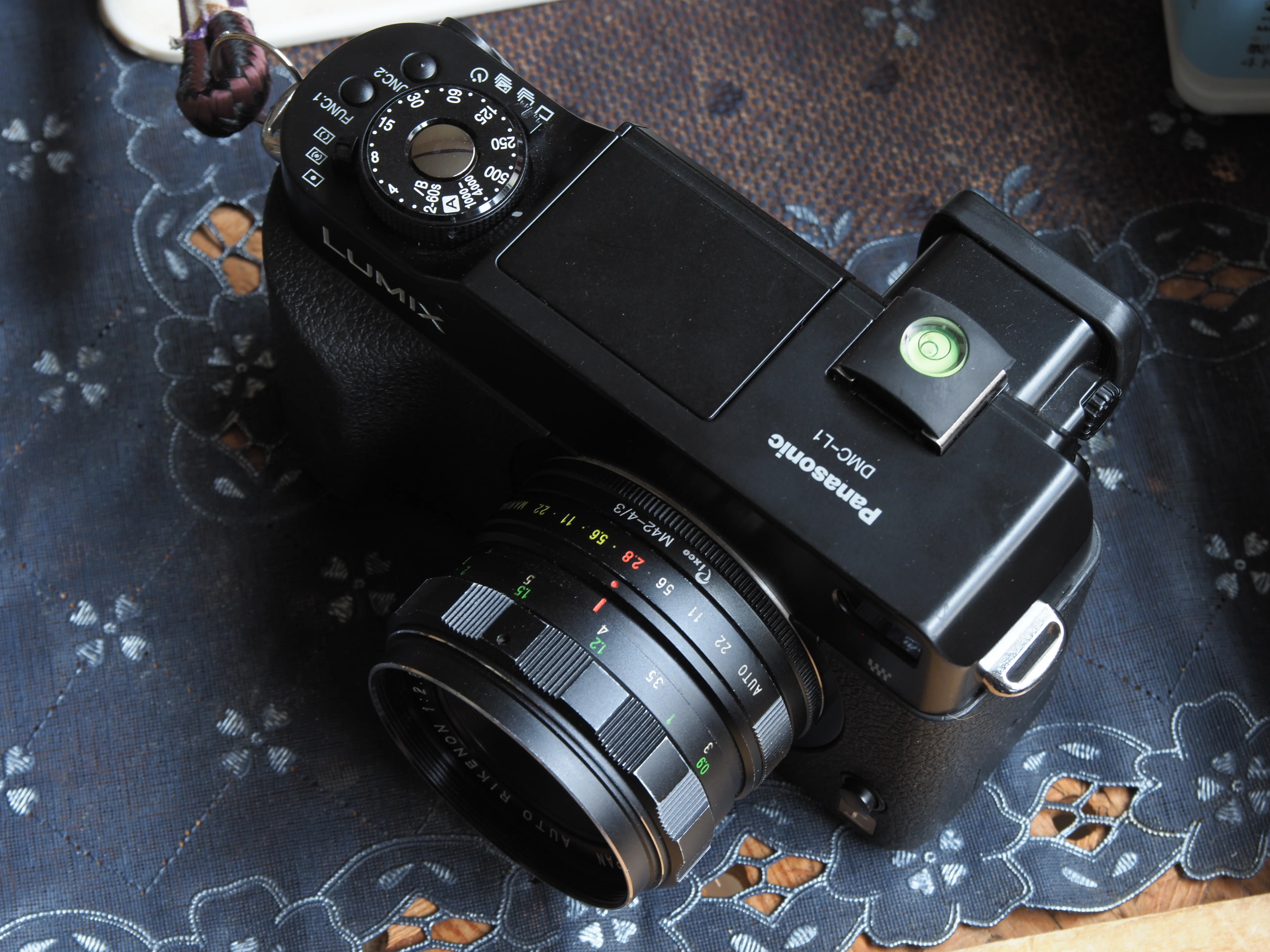 レンズ沼あれこれ：ルミックスL1とリコーAUTO RIKENON 55mm F2.8｜ひっ