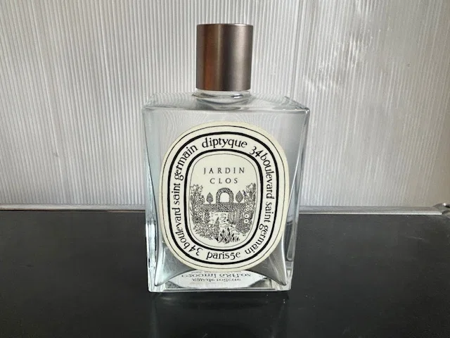 希少 diptyque ディプティック ジャルダンクロ オードトワレ50ml ver.2 【Diptyque JARDIN CLOS ディプティック ジャルダンクロウ