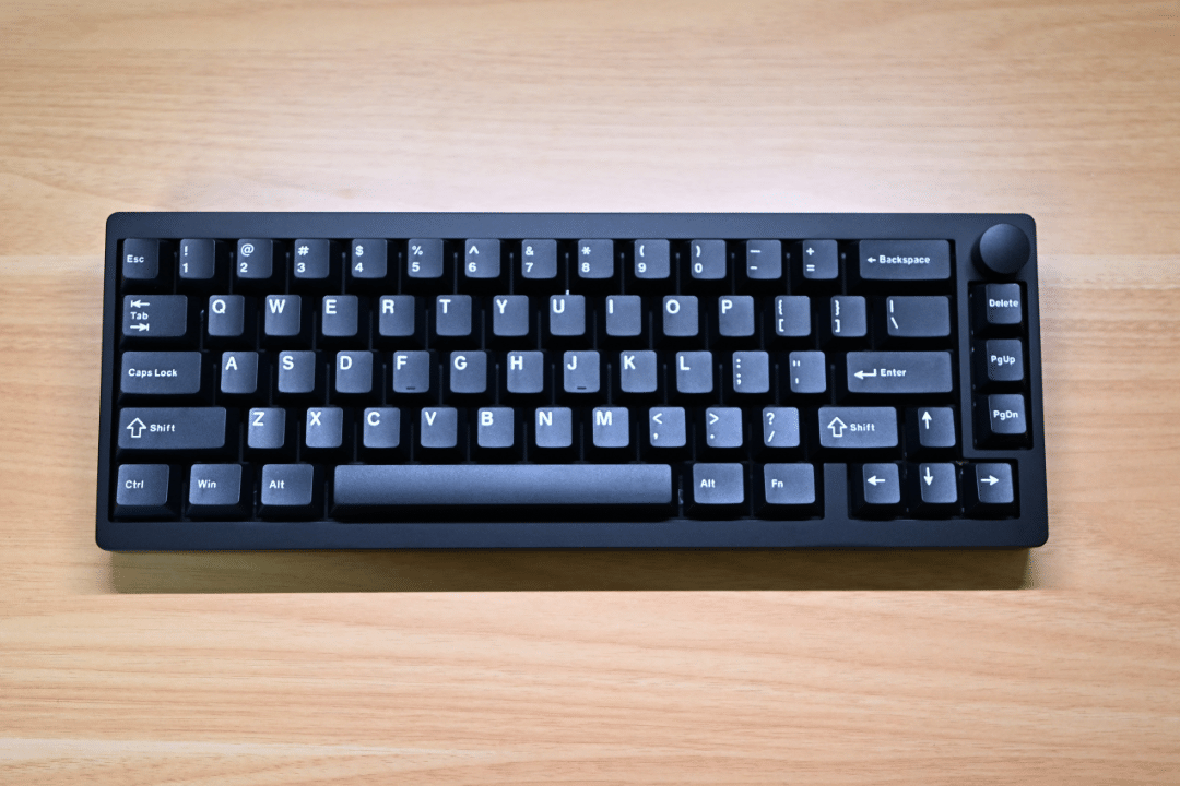 メインキーボードの誕生｜高品質なEPOMAKER P65レビュー｜よは