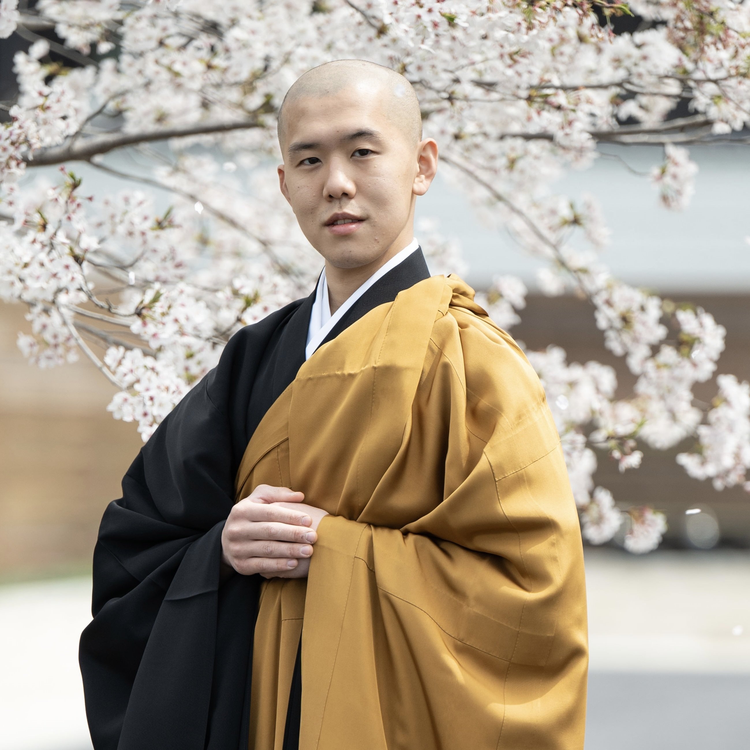 住職・エンジニア・書道家――三つの顔で生きる私のプロフィール｜🌸て