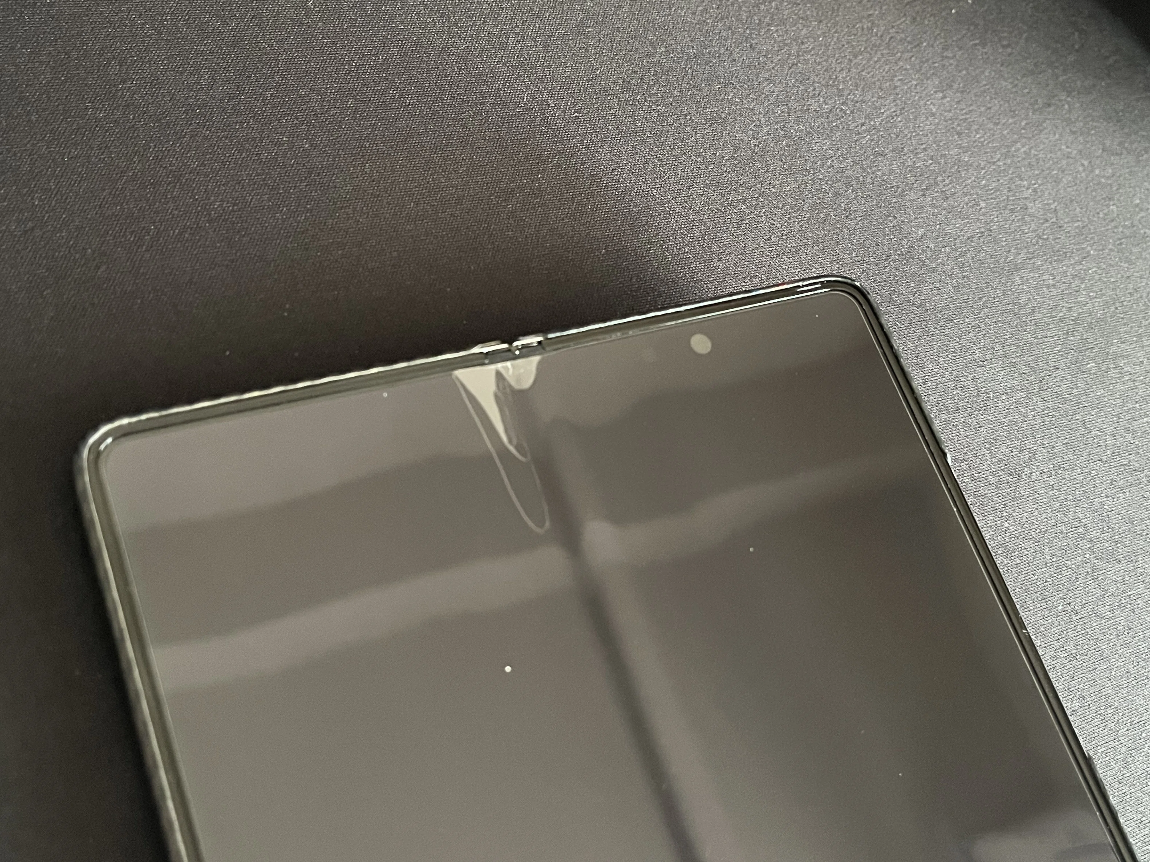 Galaxy Z Fold5の無料フィルム貼り替え体験レポート【Galaxy Studio