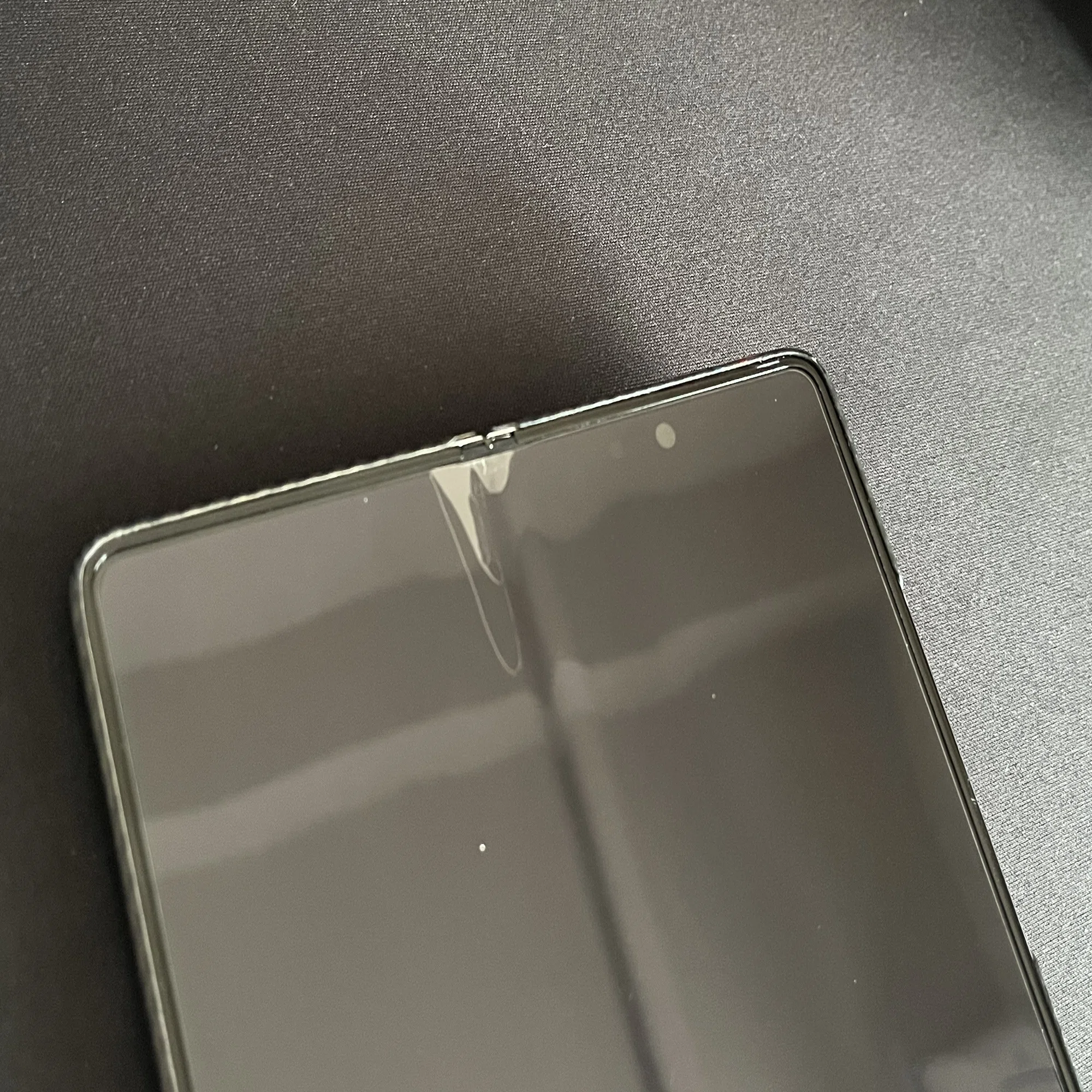 Galaxy Z Fold5の無料フィルム貼り替え体験レポート【Galaxy Studio 