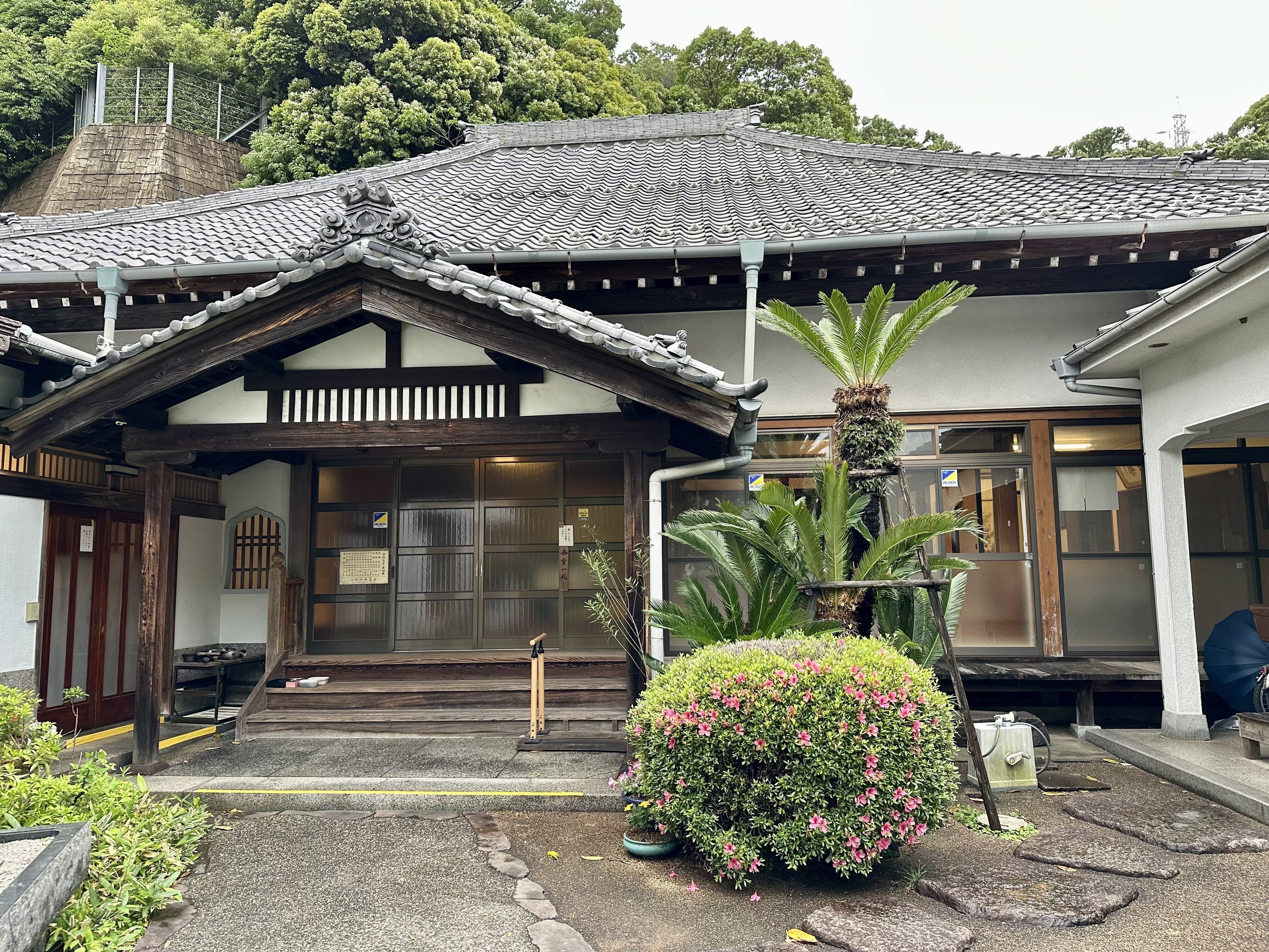 【12/13まで】美品 2286 有馬頼底 「應無新住而生無心」 臨済宗 金閣寺 ギャラリー | 金閣寺 | 臨済宗相国寺派
