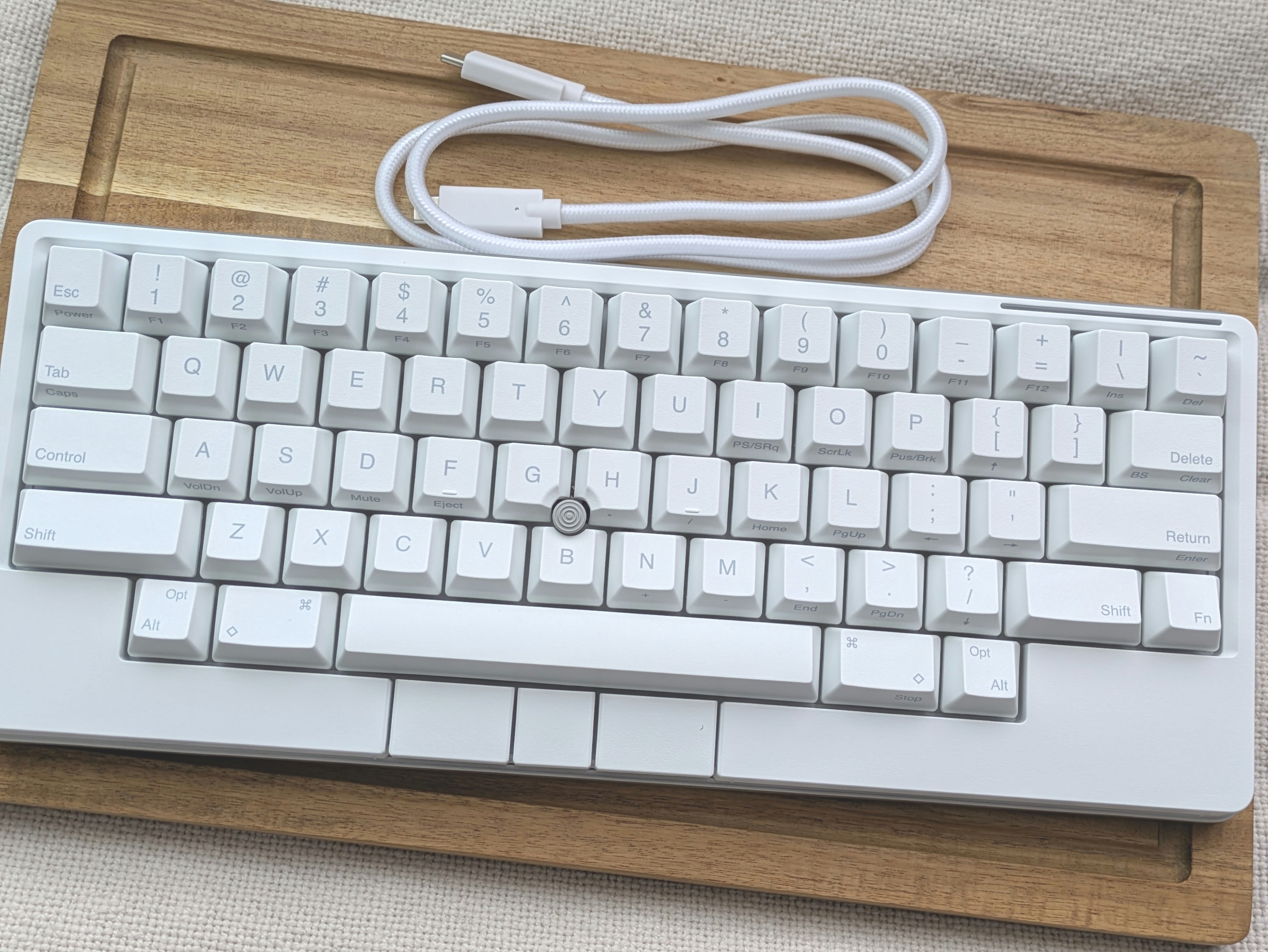 【おまけ多数】コトコト系HHKB Studio US配列 PFU、米国拠点発のキーボード「HHKB Studio」--マウス機能や
