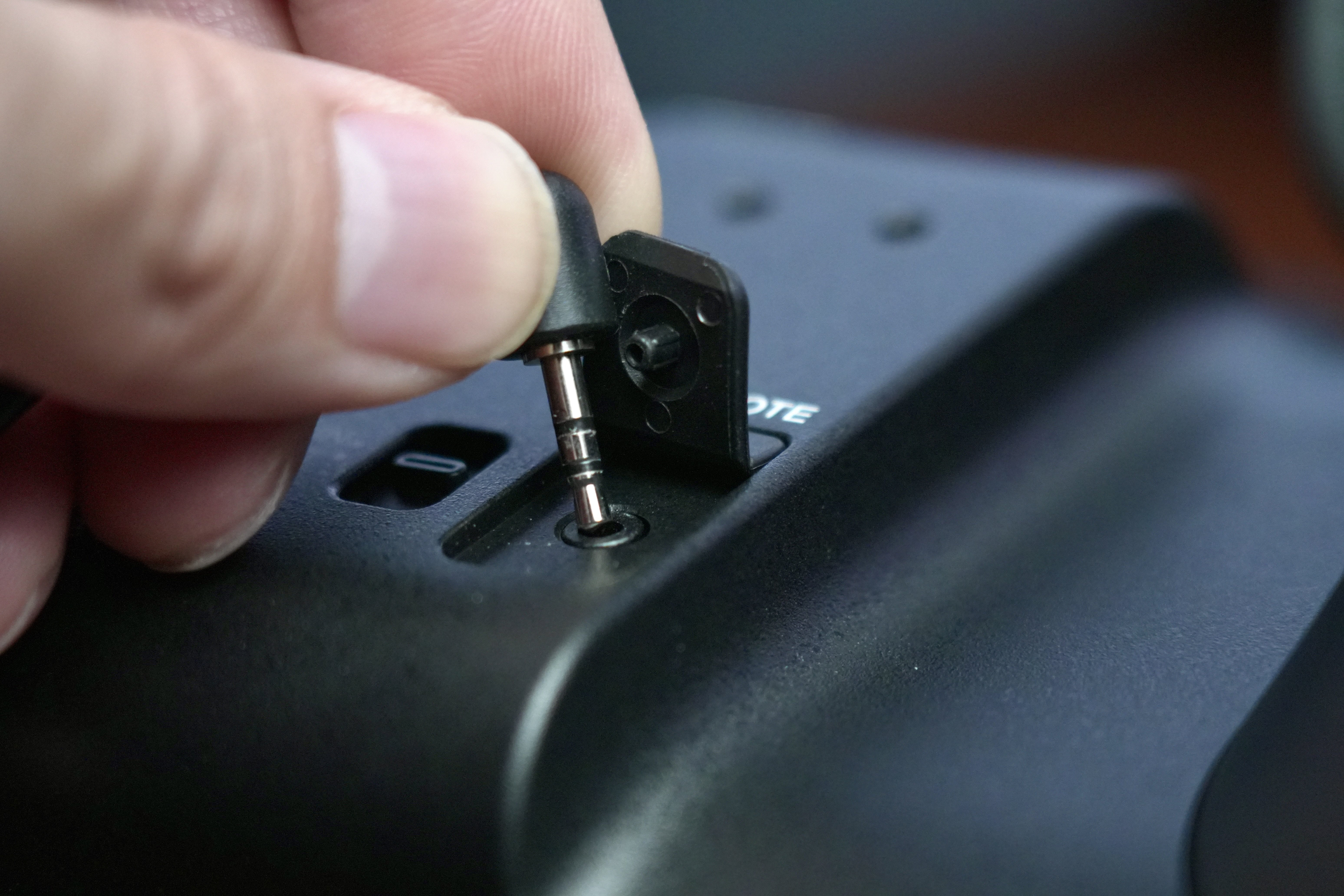 カメラをリモートコントロールするソニーの「LANC」について調べてみた