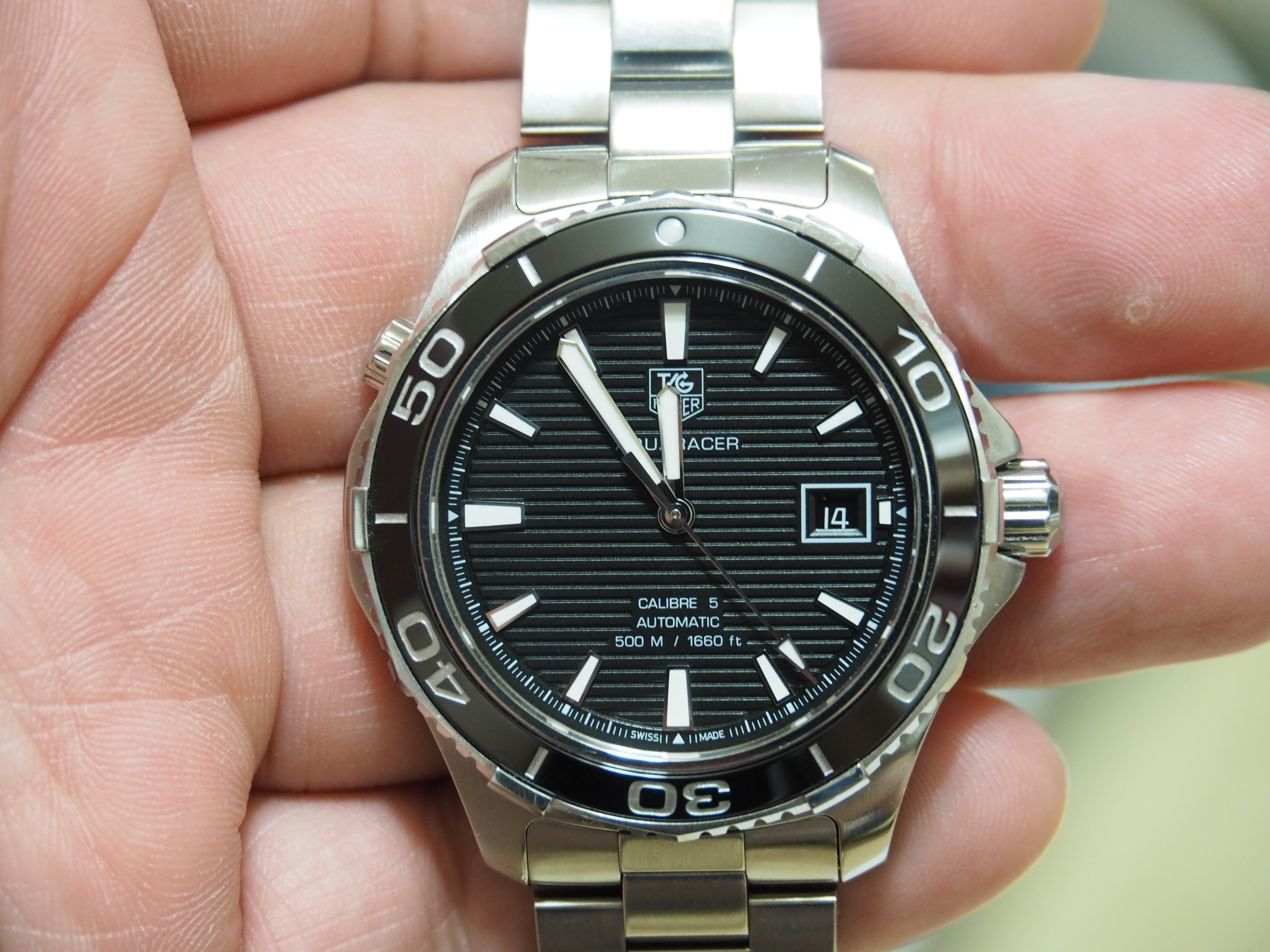 愛用】仕事でもプライベートでも使っている腕時計｜TAG Heuer アクア