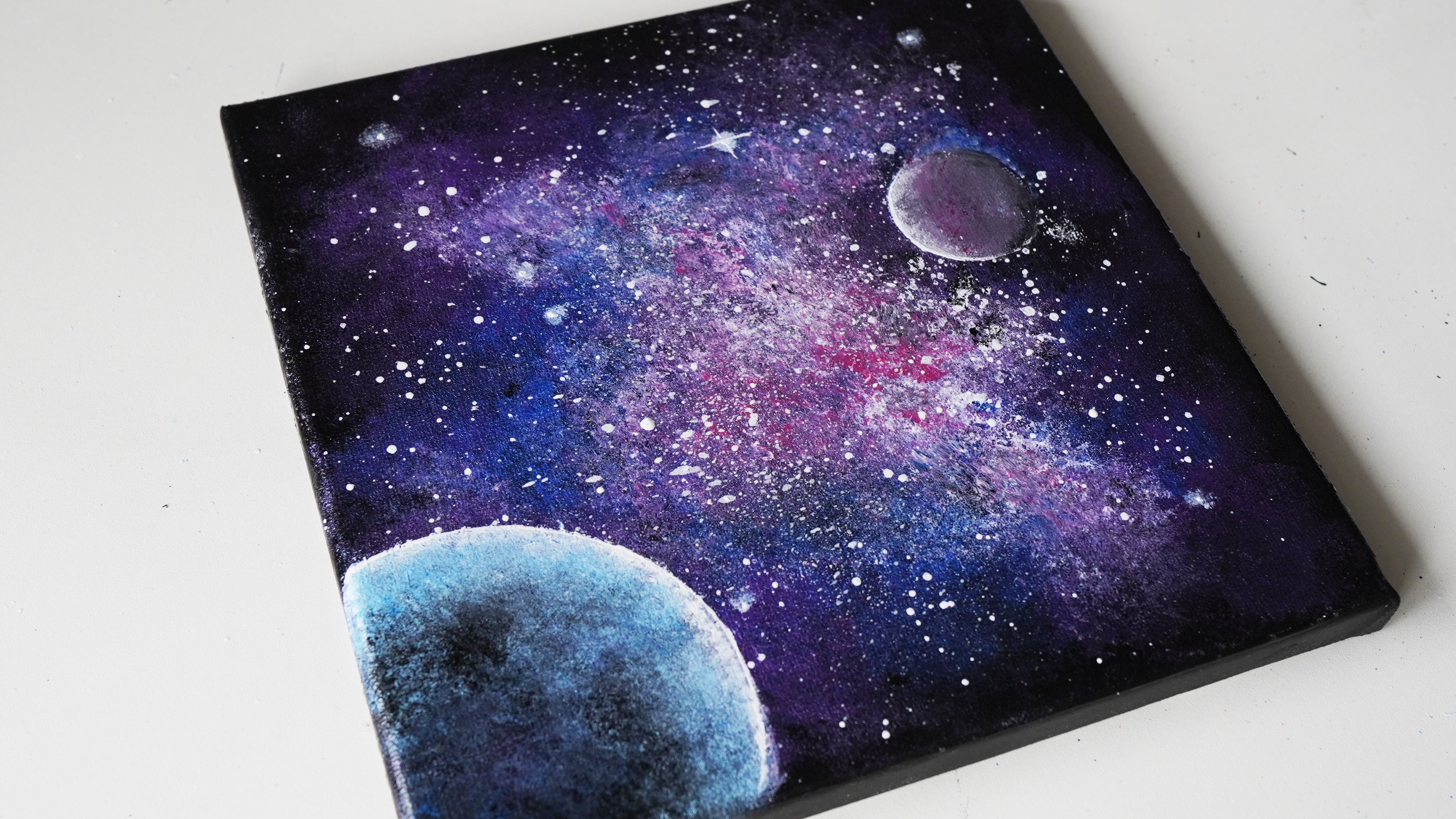 アクリル絵の具で宇宙を簡単に描く方法｜junya_art