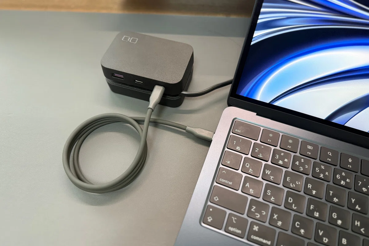 CIO Polaris CUBE Built in CABLEで充電ストレス解消！カフェやオフィスで大活躍の多機能USB電源タップ実体験レビュー
