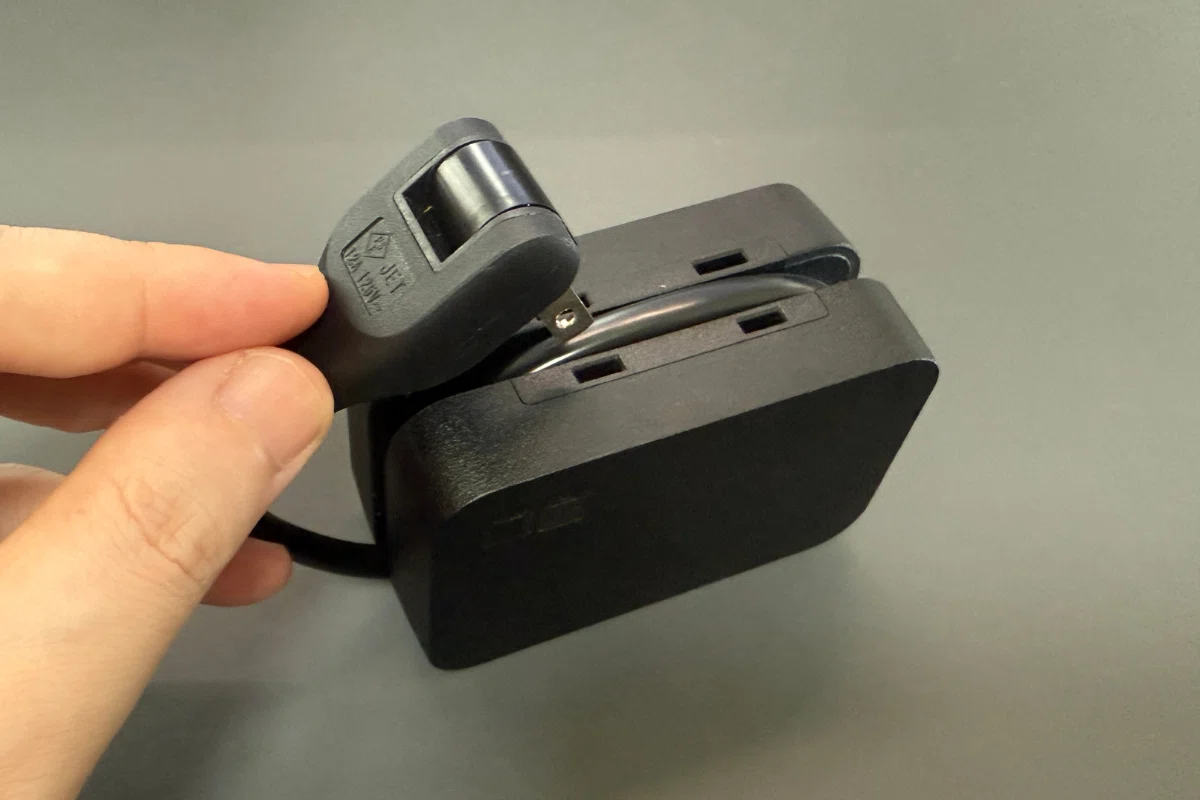CIO Polaris CUBE Built in CABLEで充電ストレス解消！カフェやオフィスで大活躍の多機能USB電源タップ実体験レビュー