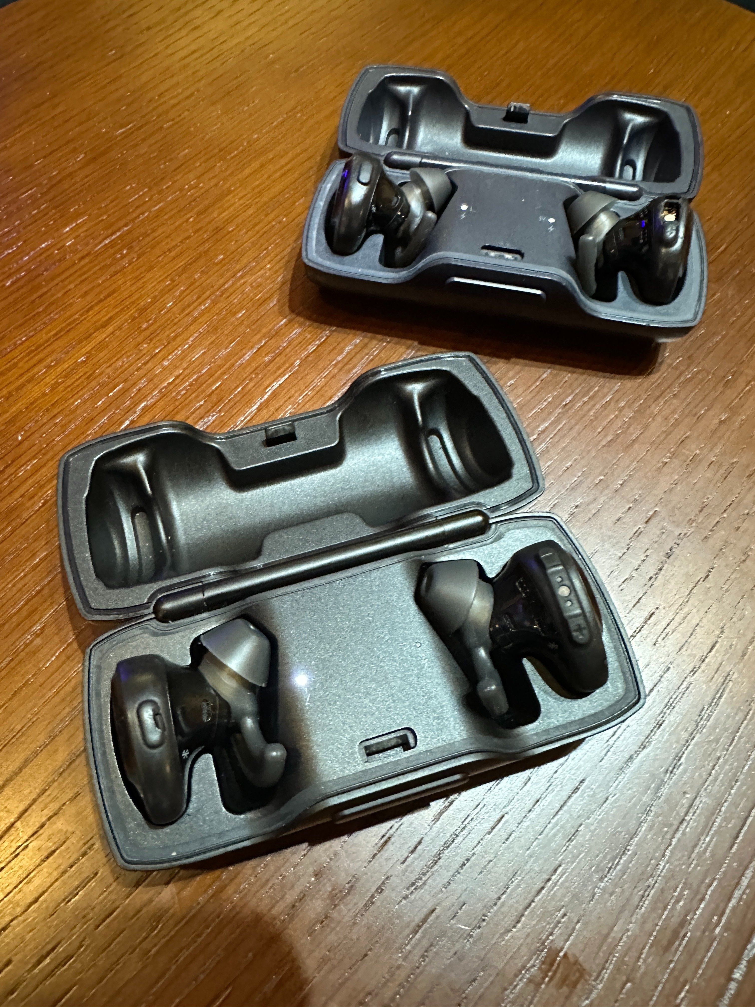 BOSE SoundSport Free wireless headphones ワイヤレスイヤホン 左右