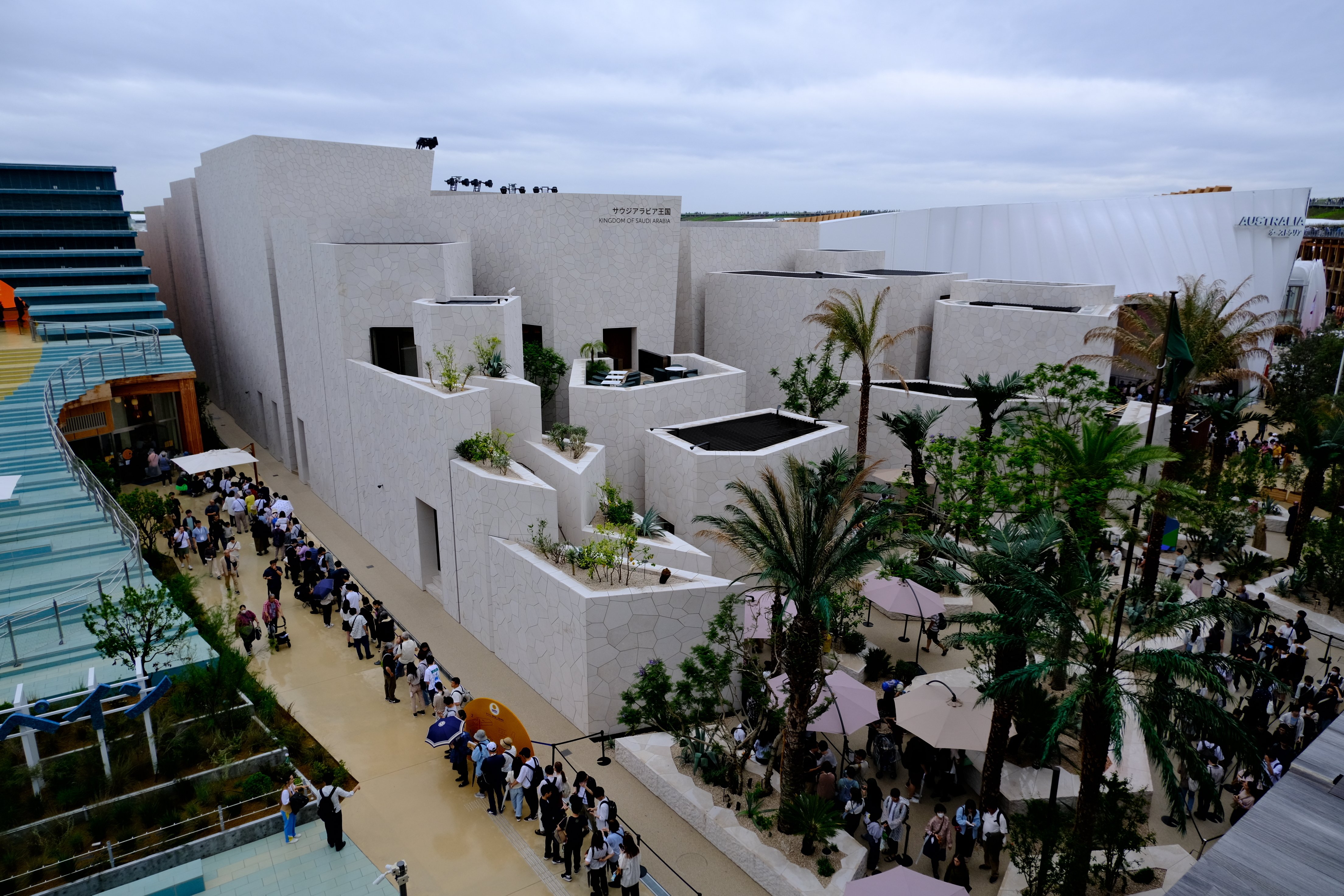 大阪・関西万博（6/14② サウジアラビア・インドネシア・夜の地球