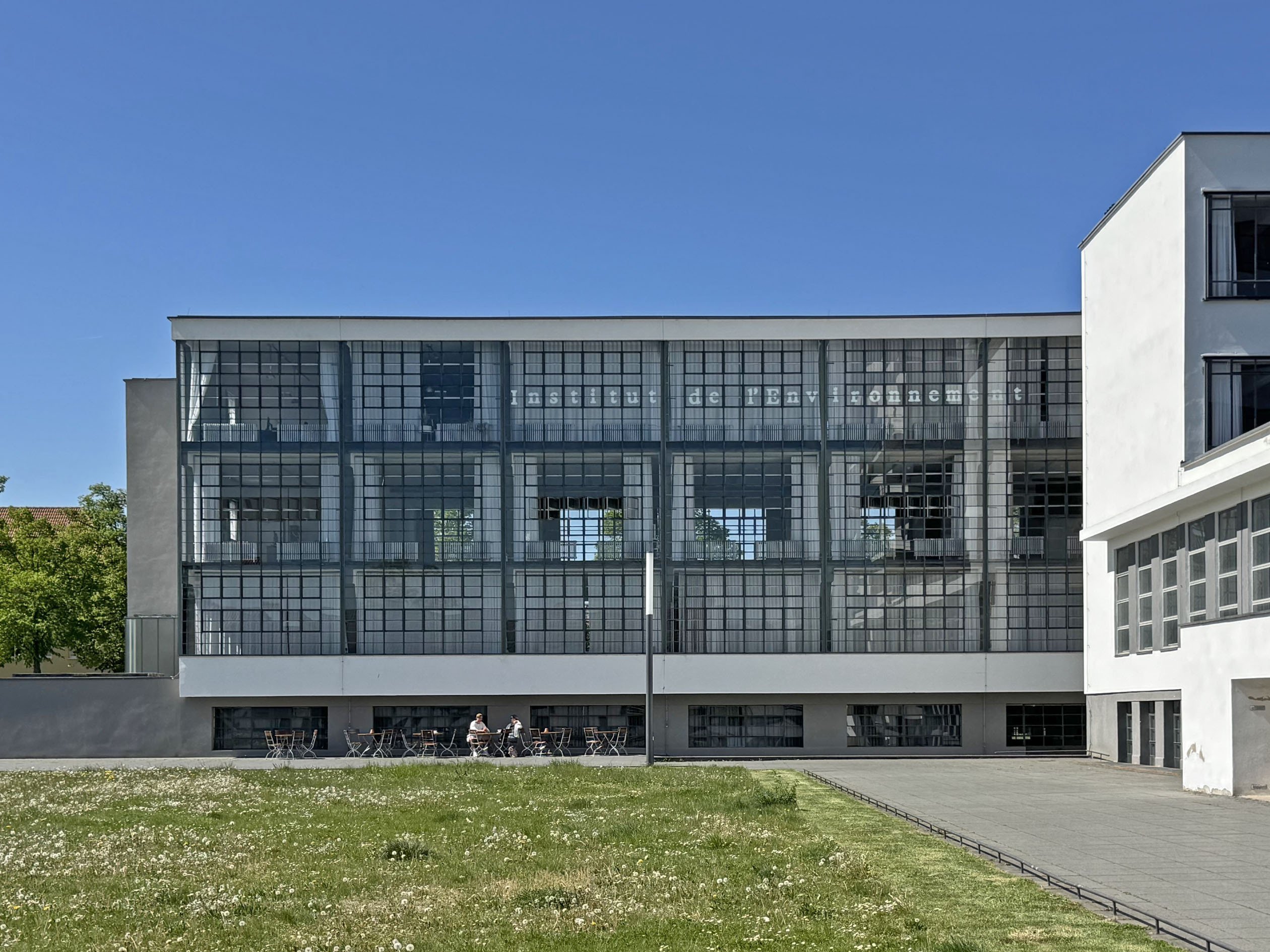 建築】バウハウスってなんですか？｜Hiroshi Kawajiri