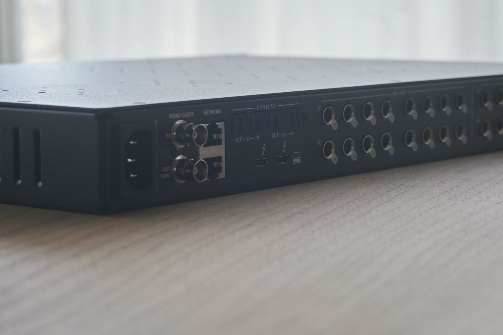 MOTU 16Aというオーディオインターフェイスの話｜エウスケ