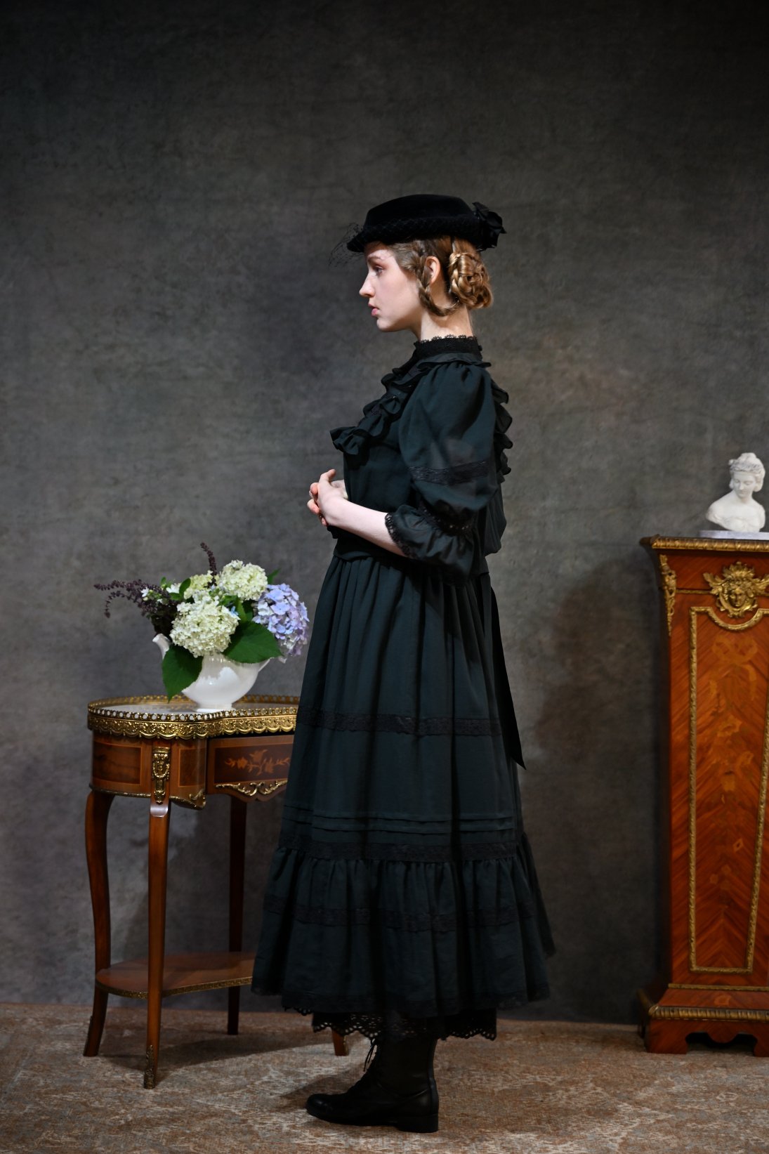 SERAPHIM ミランダのドレス 黒 SERAPHIM ミランダのドレス 黒 BLACK系ドレス | AND ROMEO アンドロミオ