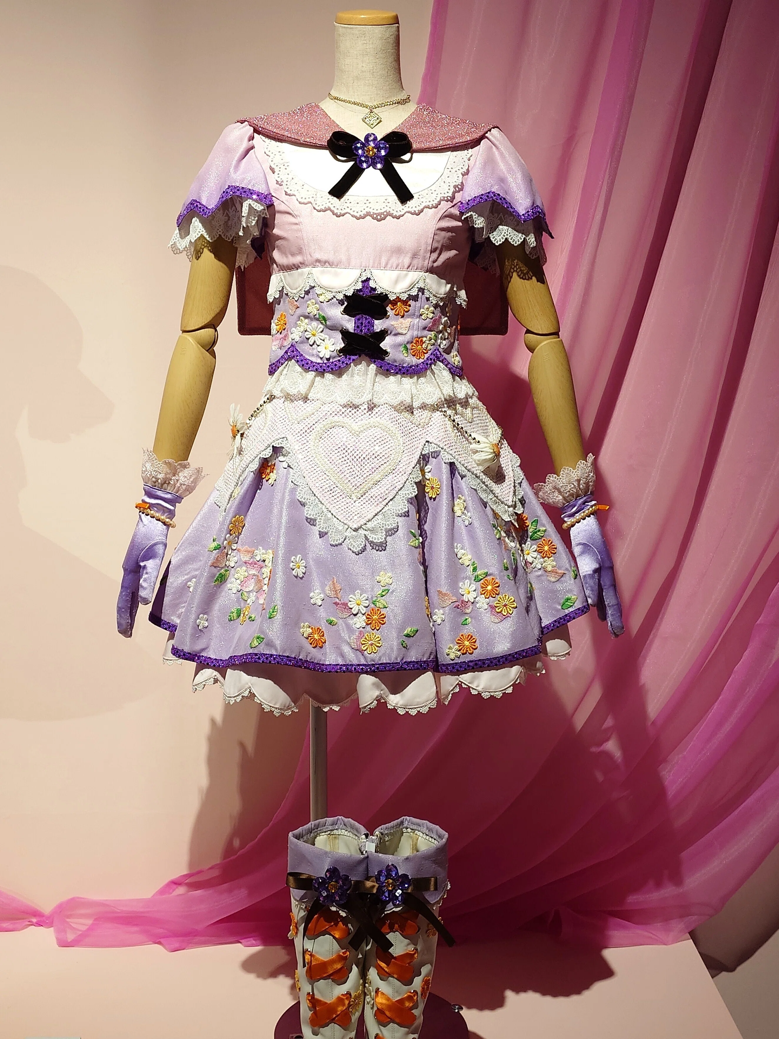 オールアイカツ！大衣装展』キラキラなオーラに包まれた空間でした