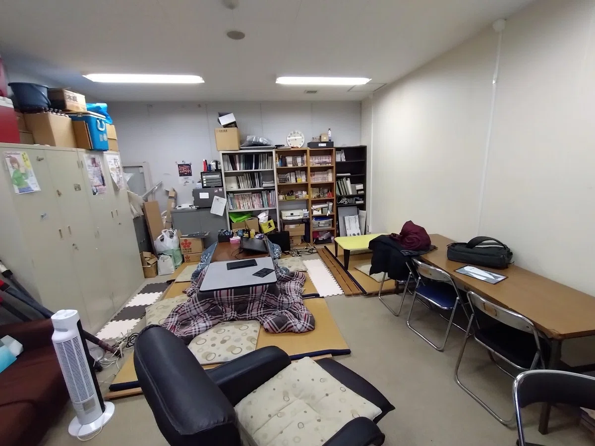 部室大改造before&after|徳島大学まんが部