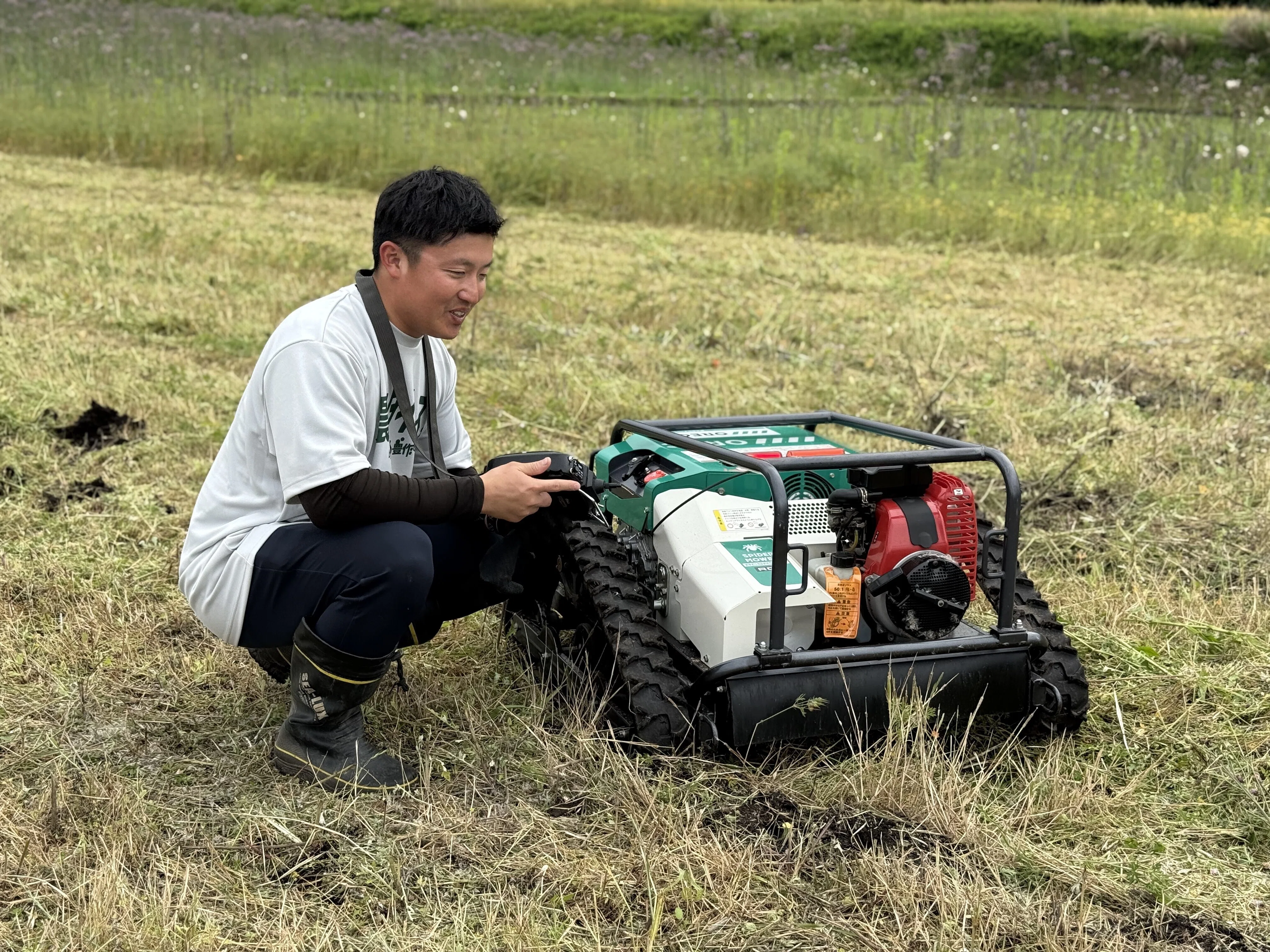 ※5/8以降の発送※ リセラG（RCG-102）GRIT エンハンサー The Trending Remote-Controlled Mower! We asked an OREC salesperson