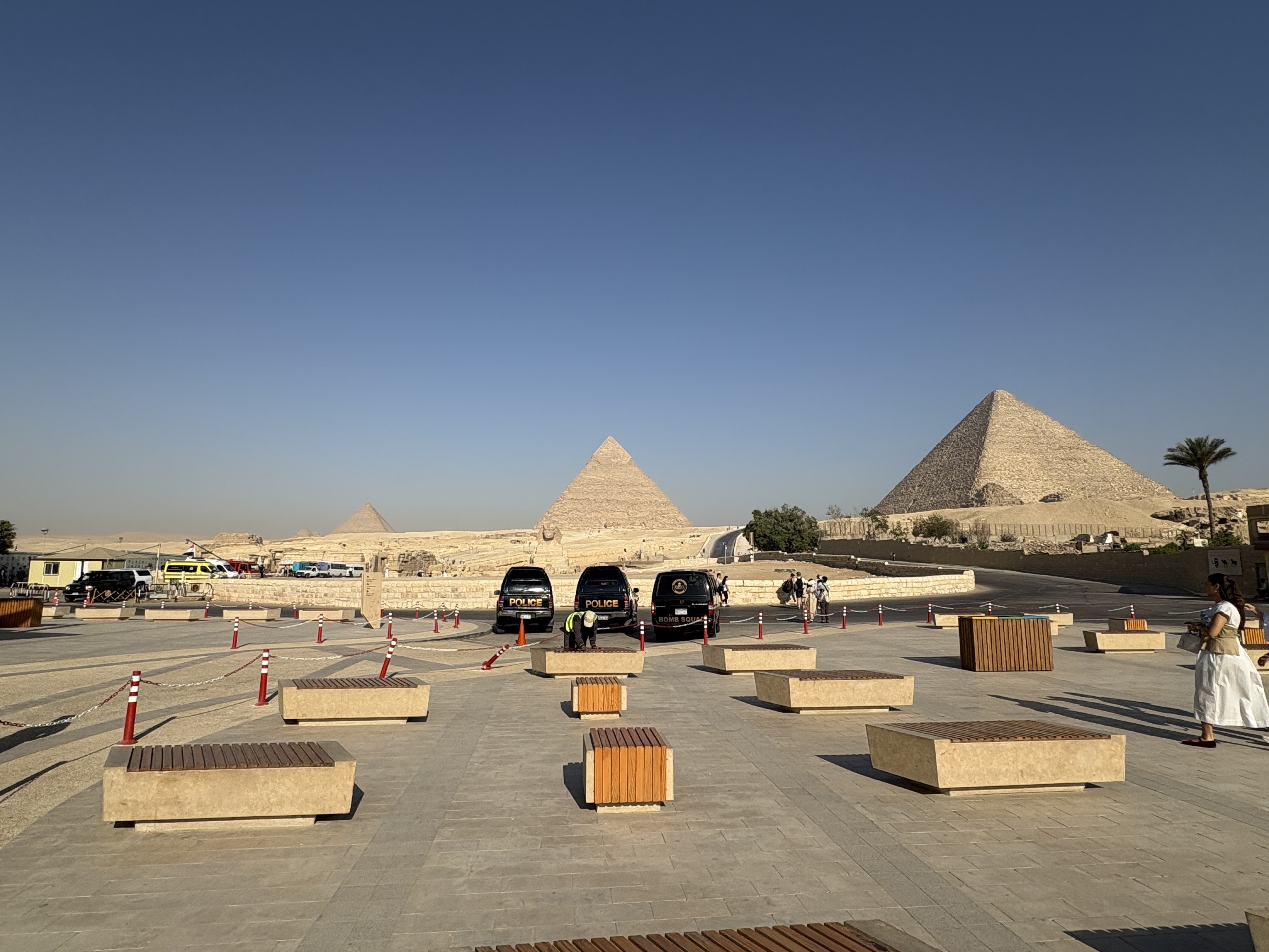 幸福を呼ぶピラミッド ギザの三大ピラミッドとツタンカーメン王の黄金マスク | たびそら 写真