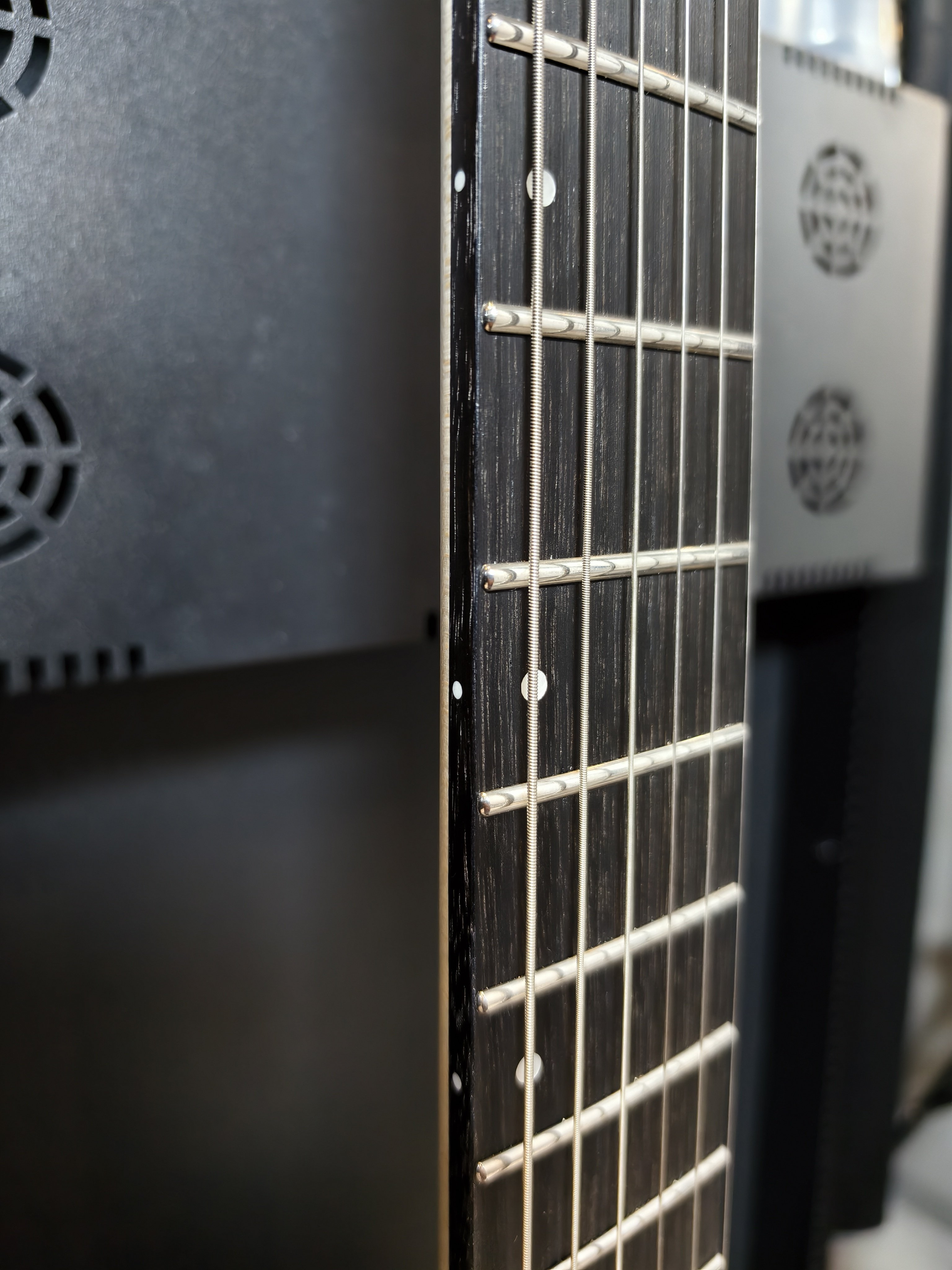 Divitone MF studio スマートギター Vincy Grey 【先に欠点】Divitone