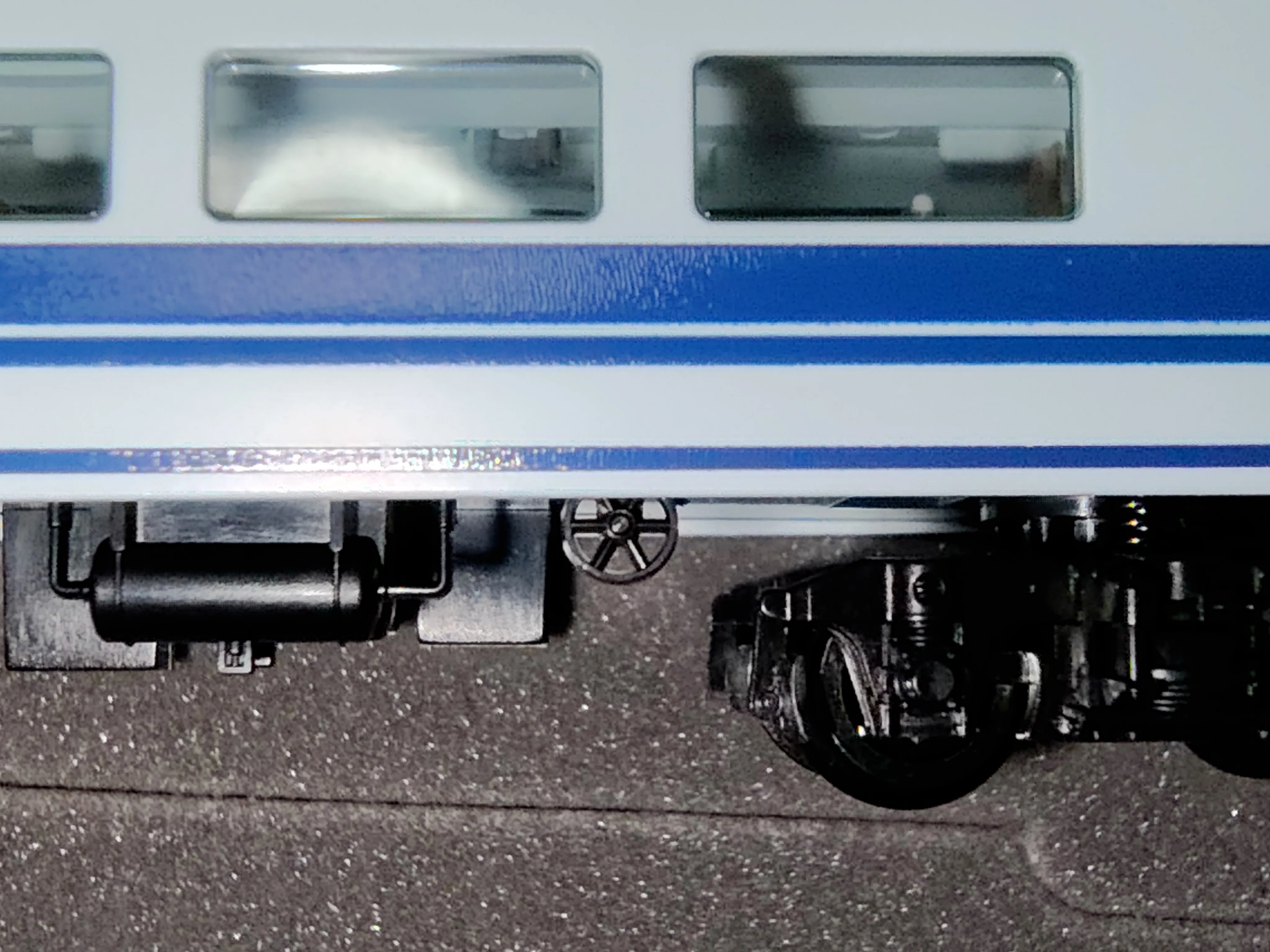 模型紹介】 TOMIX 98913 14系700番台 (ユーロライナー色・黒色床下