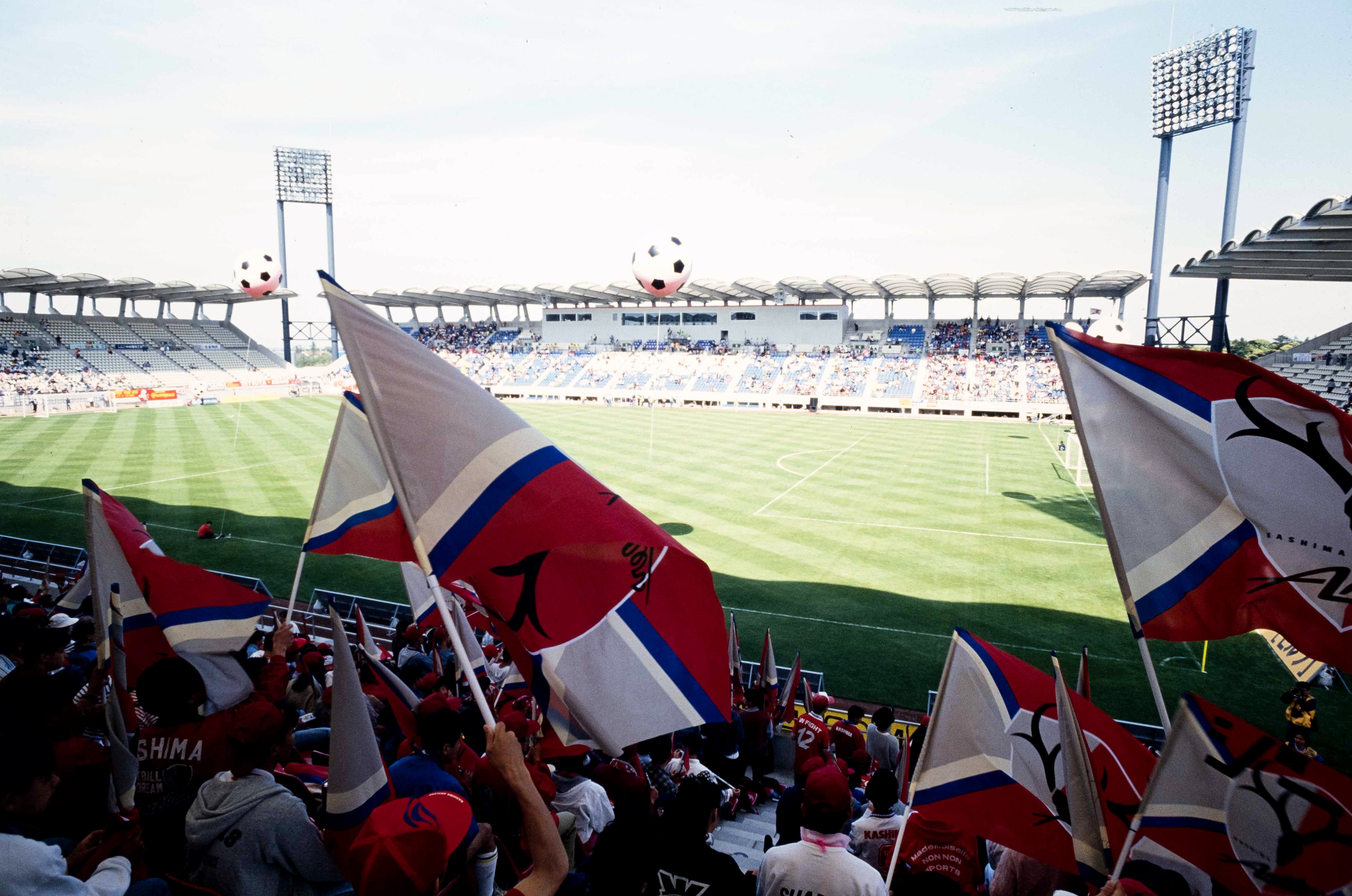 メルカリスタジアム」へ――カシマが紡ぐ歴史、そして未来｜鹿島