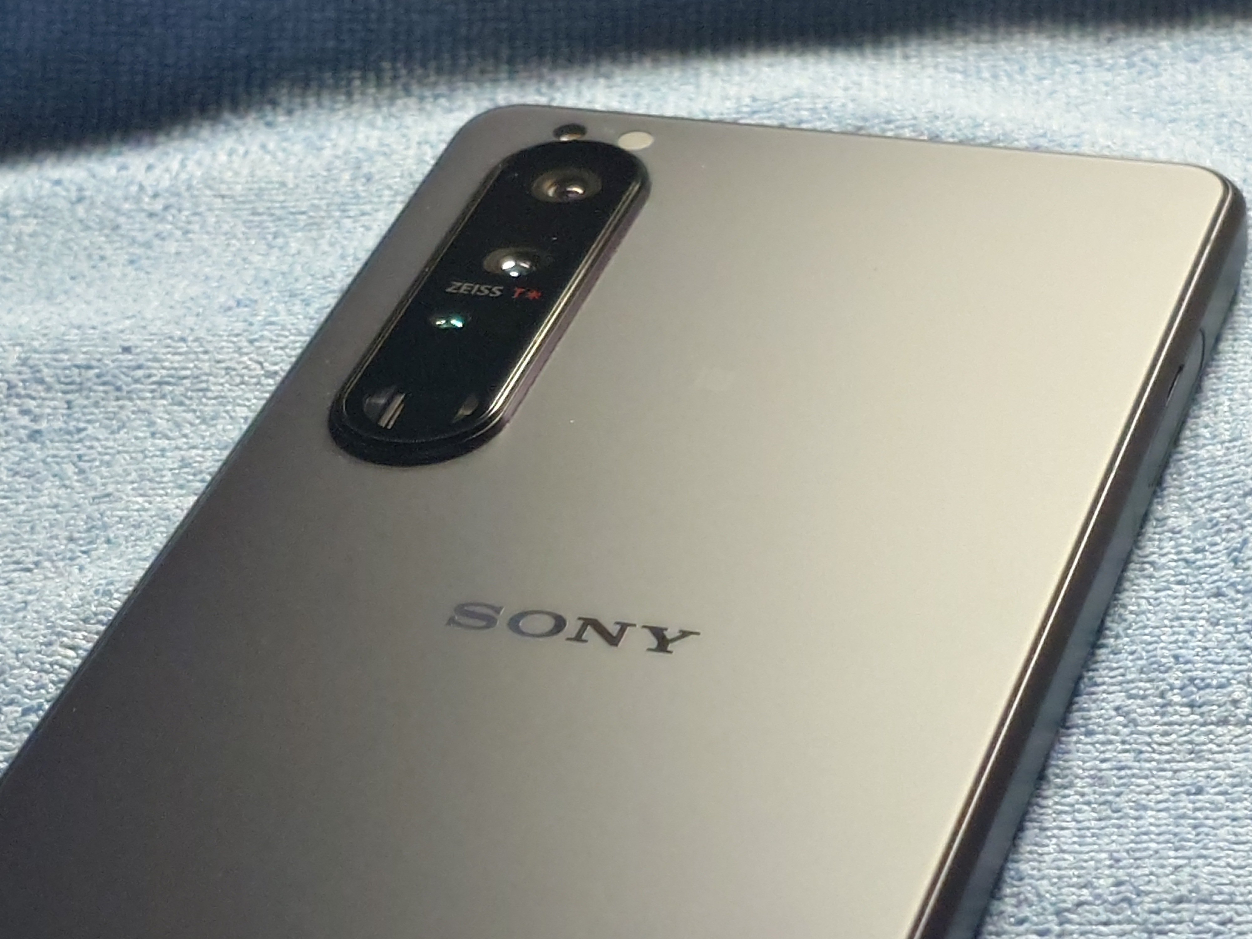 ★カスタムROM/Xperia 1 128GB ☆カスタムROM/Xperia 1 128GB