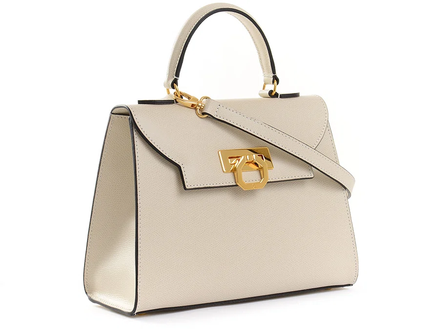 carbotti 日本未入荷カラー 👜【保存版】Carbotti（カルボッティ）公式サイトから直接購入する方法