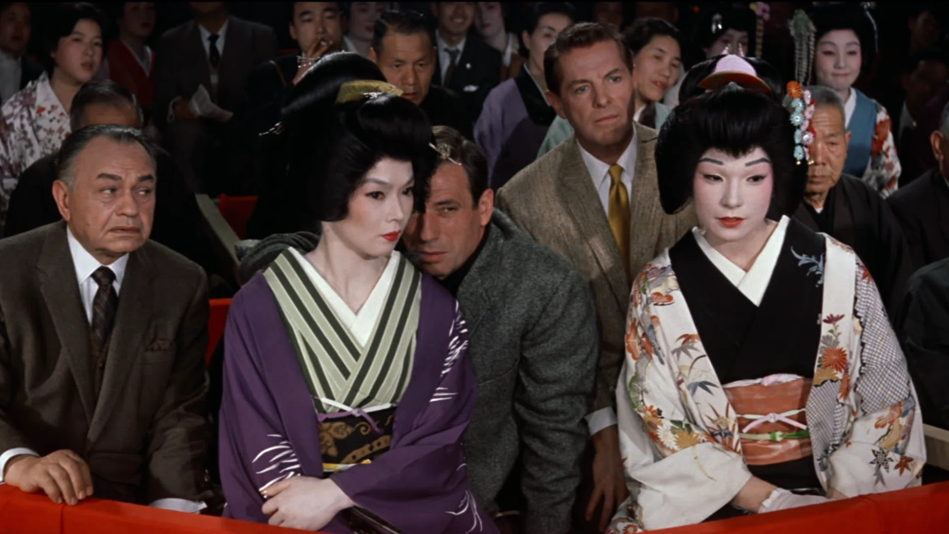 映画評】シャーリー・マクレーンという「最高の日本人」――『青い目の 