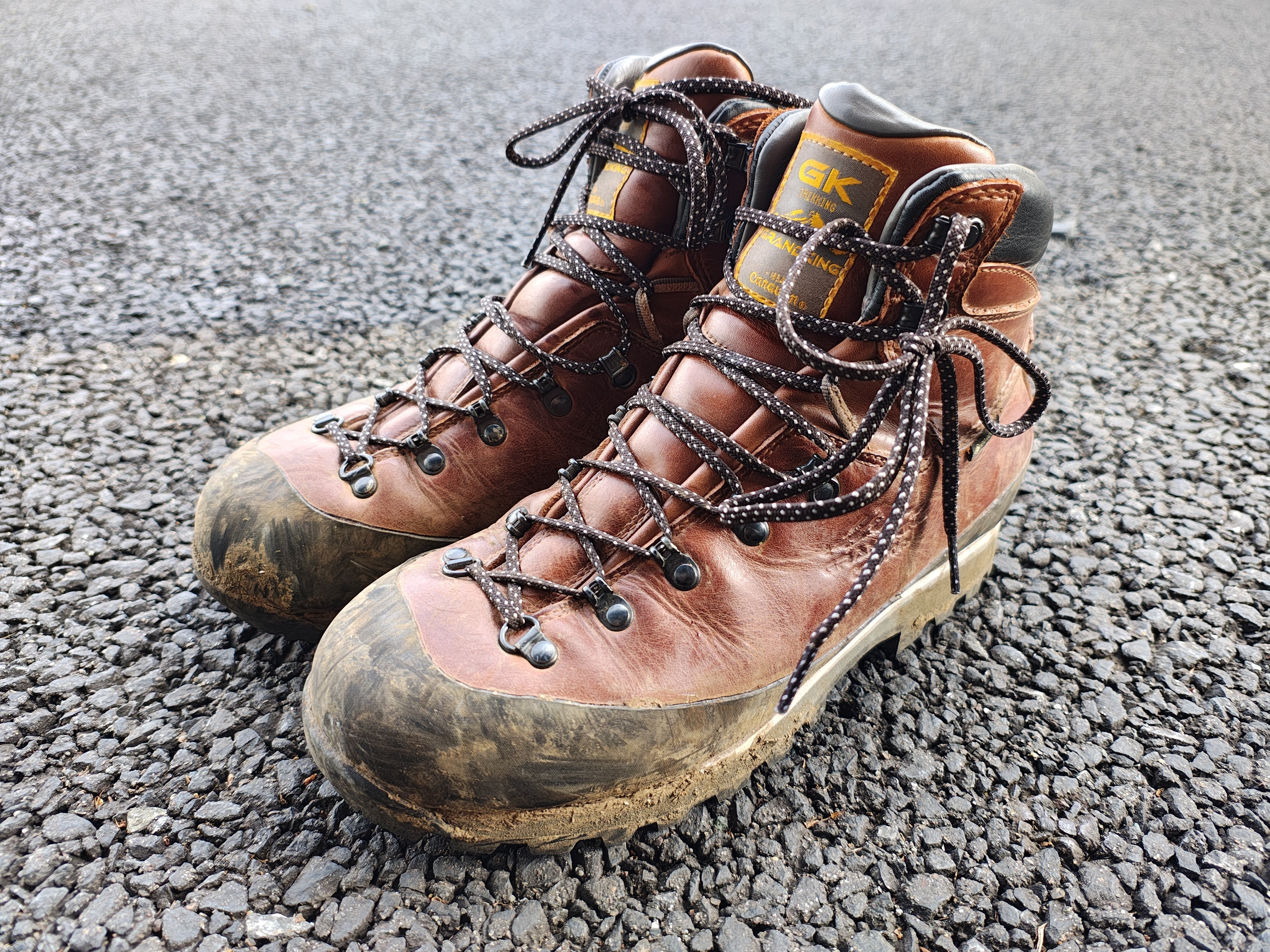 KLIMA 軽登山靴　防水加工牛革　26.0 KLIMA 軽登山靴 防水加工牛革 26.0