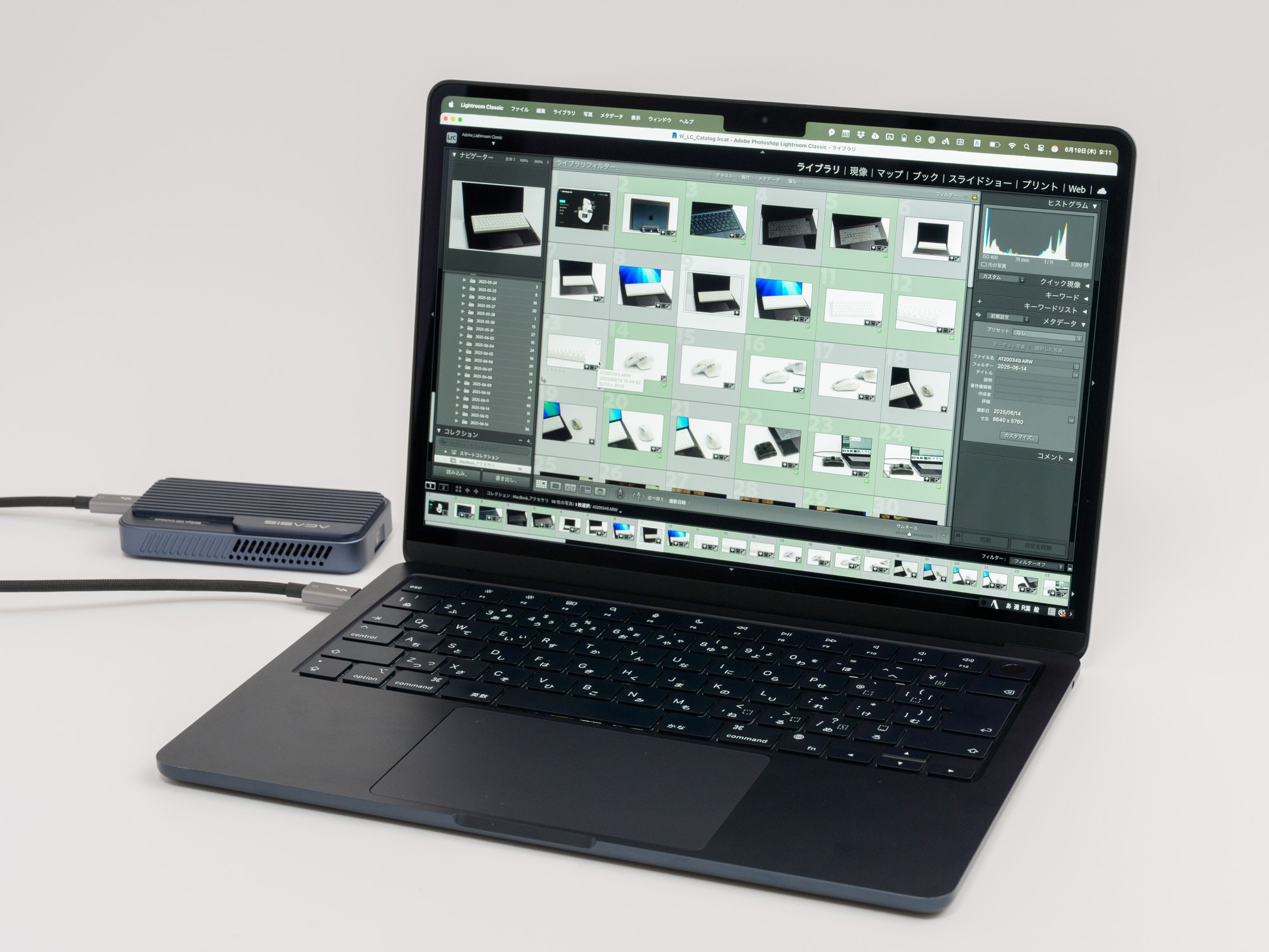 【動作確認済/中古】Mac book Air　11インチ　本体　充電ケーブル付き 動作確認済/中古】Mac book Air 11インチ 本体 充電ケーブル付き