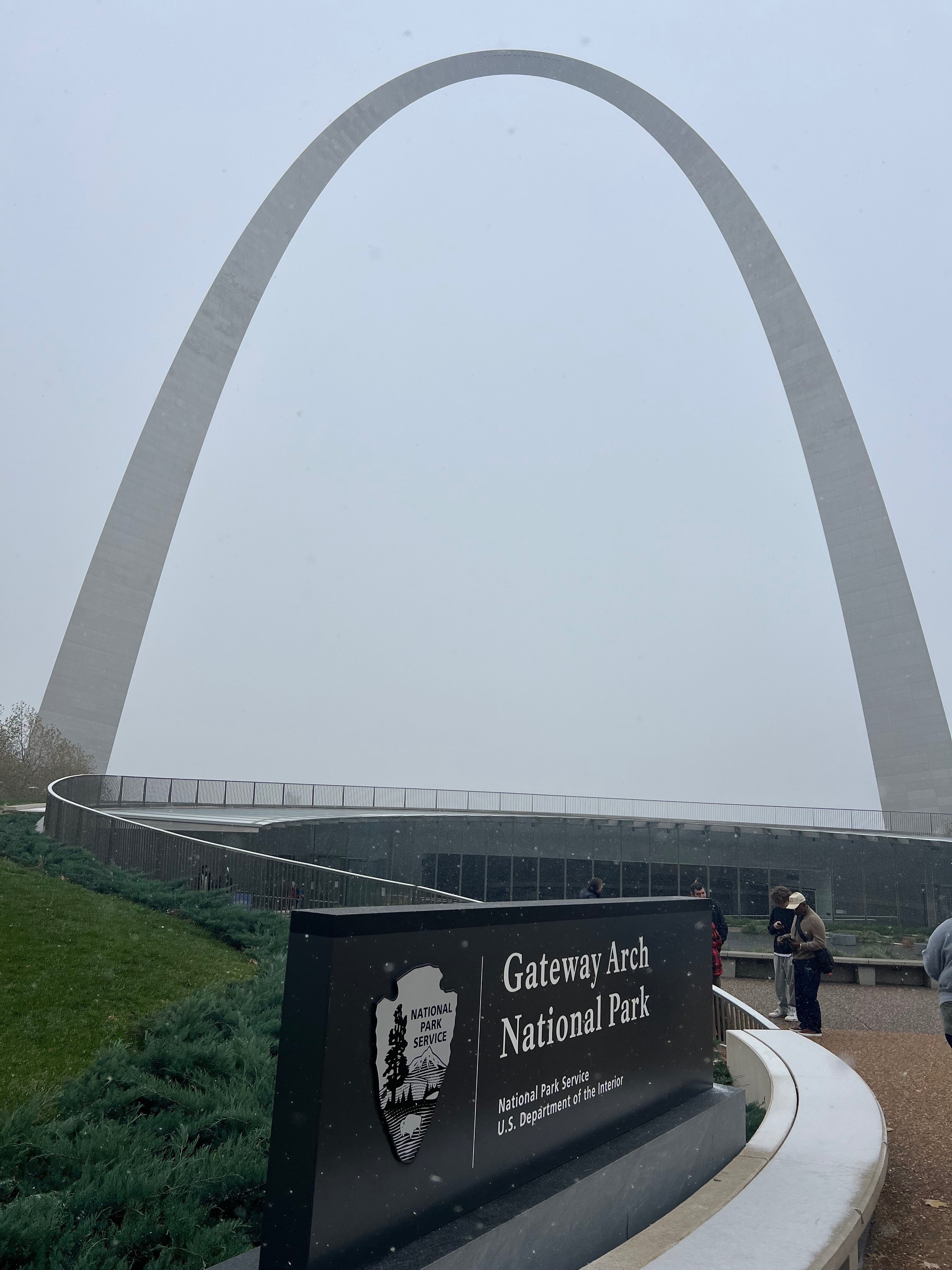 そびえたつゲートウェイアーチ国立公園｜Katsuya Shiratori