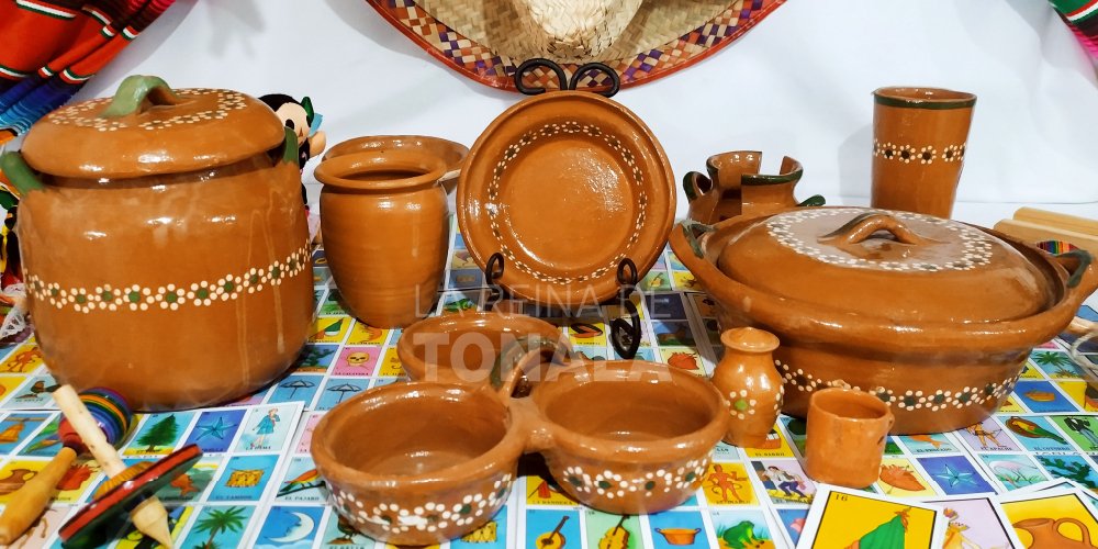 メキシコの民芸品の生産が盛んな地域オアハカ州 (Oaxaca)の素