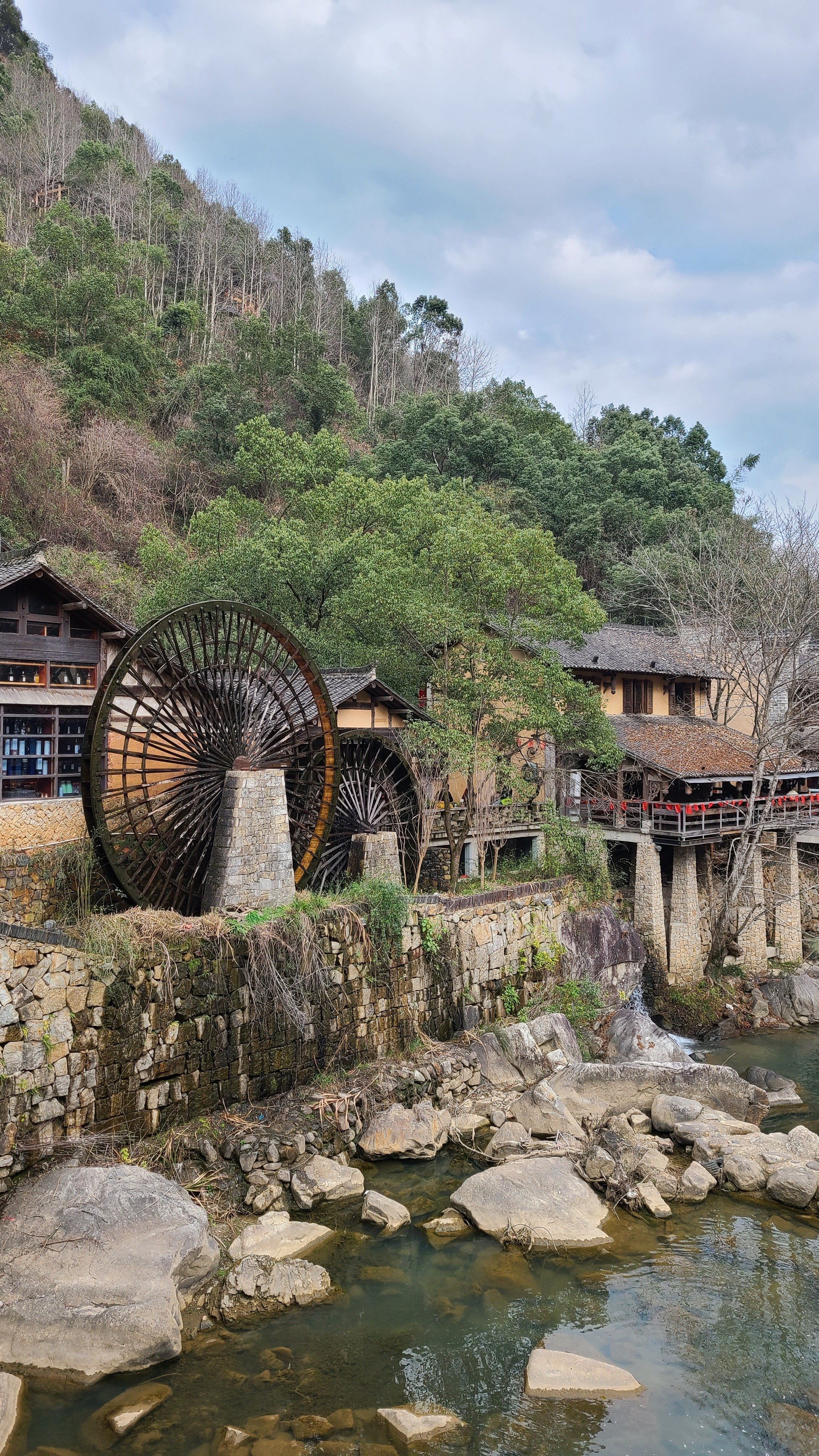 2026年最新攻略本】中国の江西省にある「望仙谷」の歩き方｜日本人の99