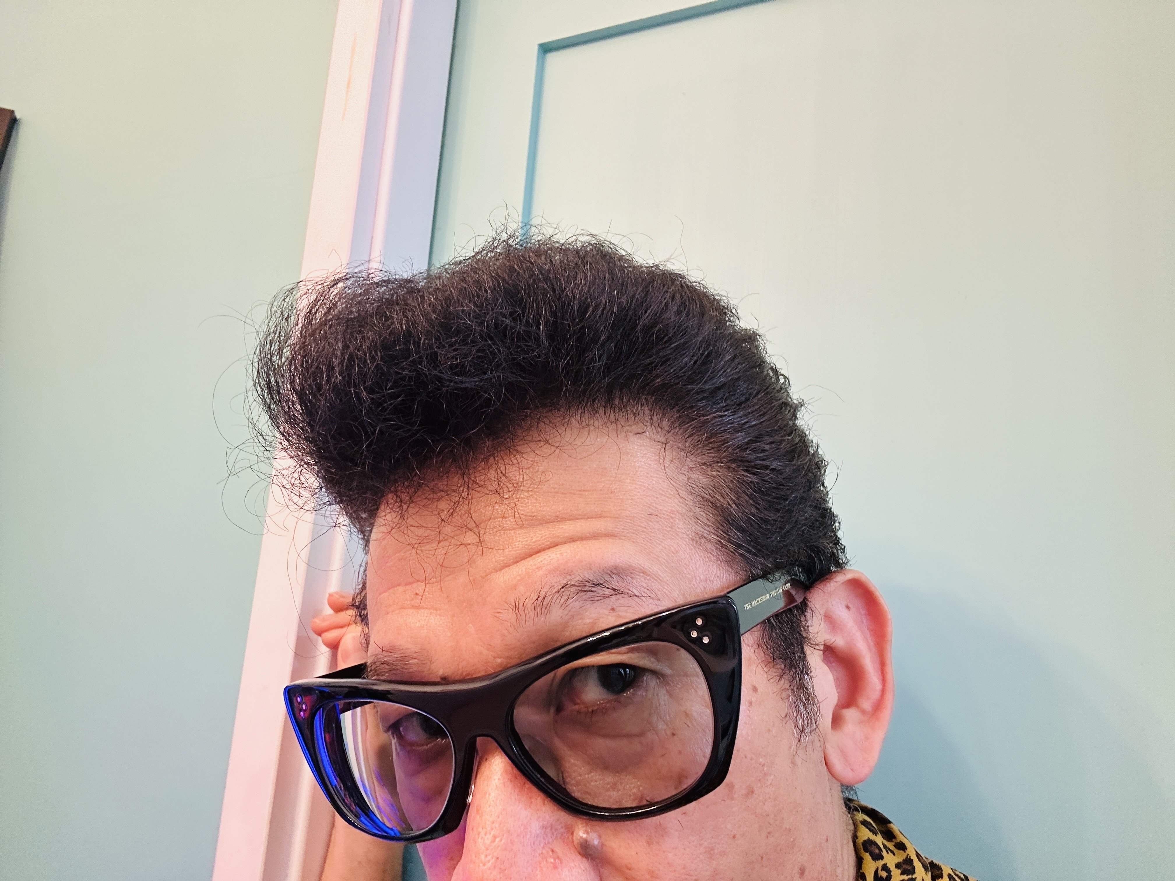 ザ マックショー の オリジナル サングラスに、度数を入れることができ