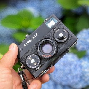 Rollei 35S / Sonnar 40mm F2.8 HFT 瀬戸 商店街と裏小径