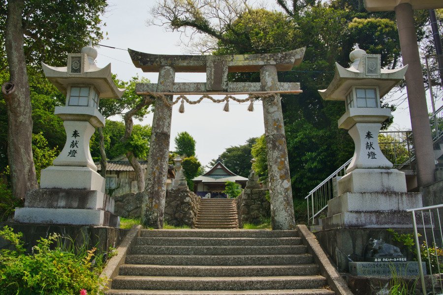 祭祀と空間のコスモロジー 対馬と沖縄 鈴木正嵩 春秋社