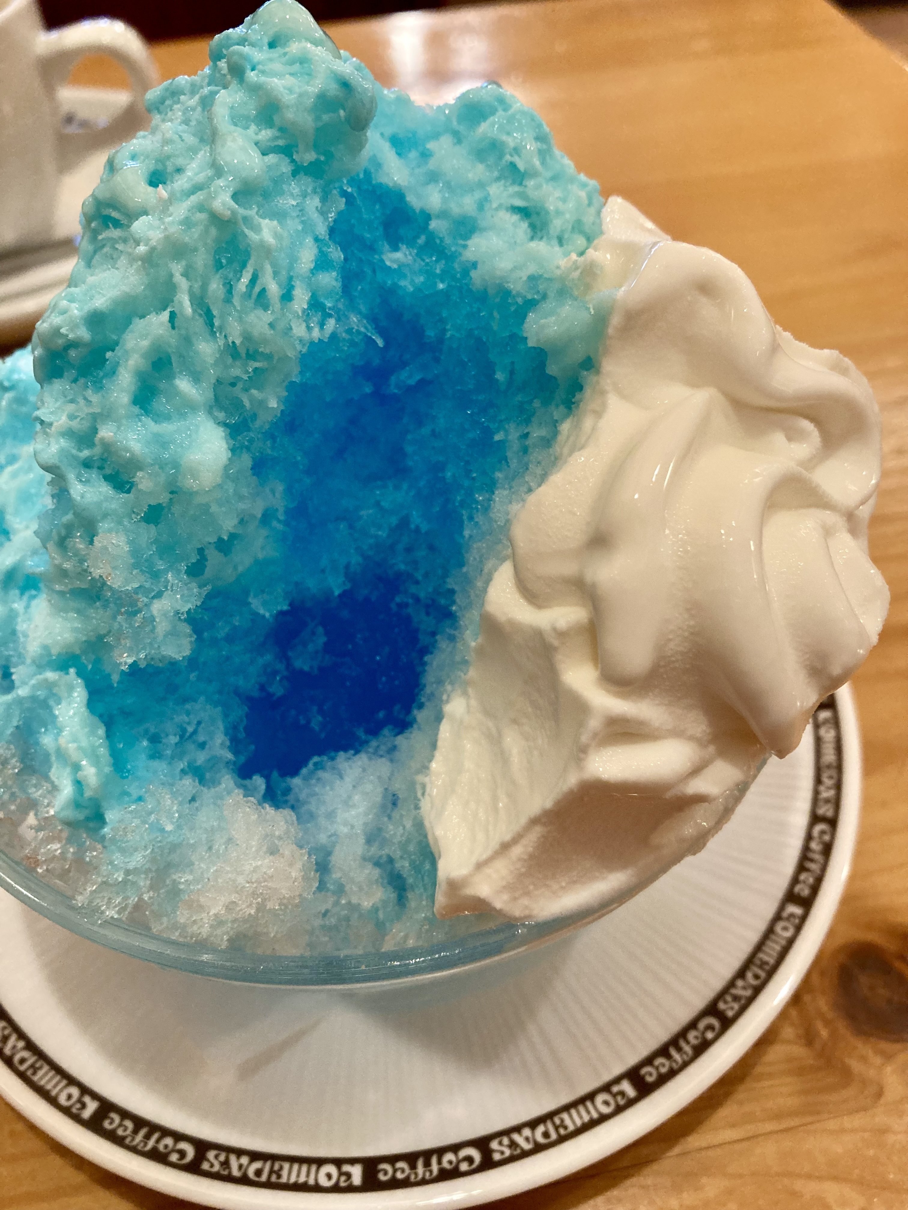 コメダ珈琲店】まさかの初心者向け？かき氷の感想【クッピーラムネ