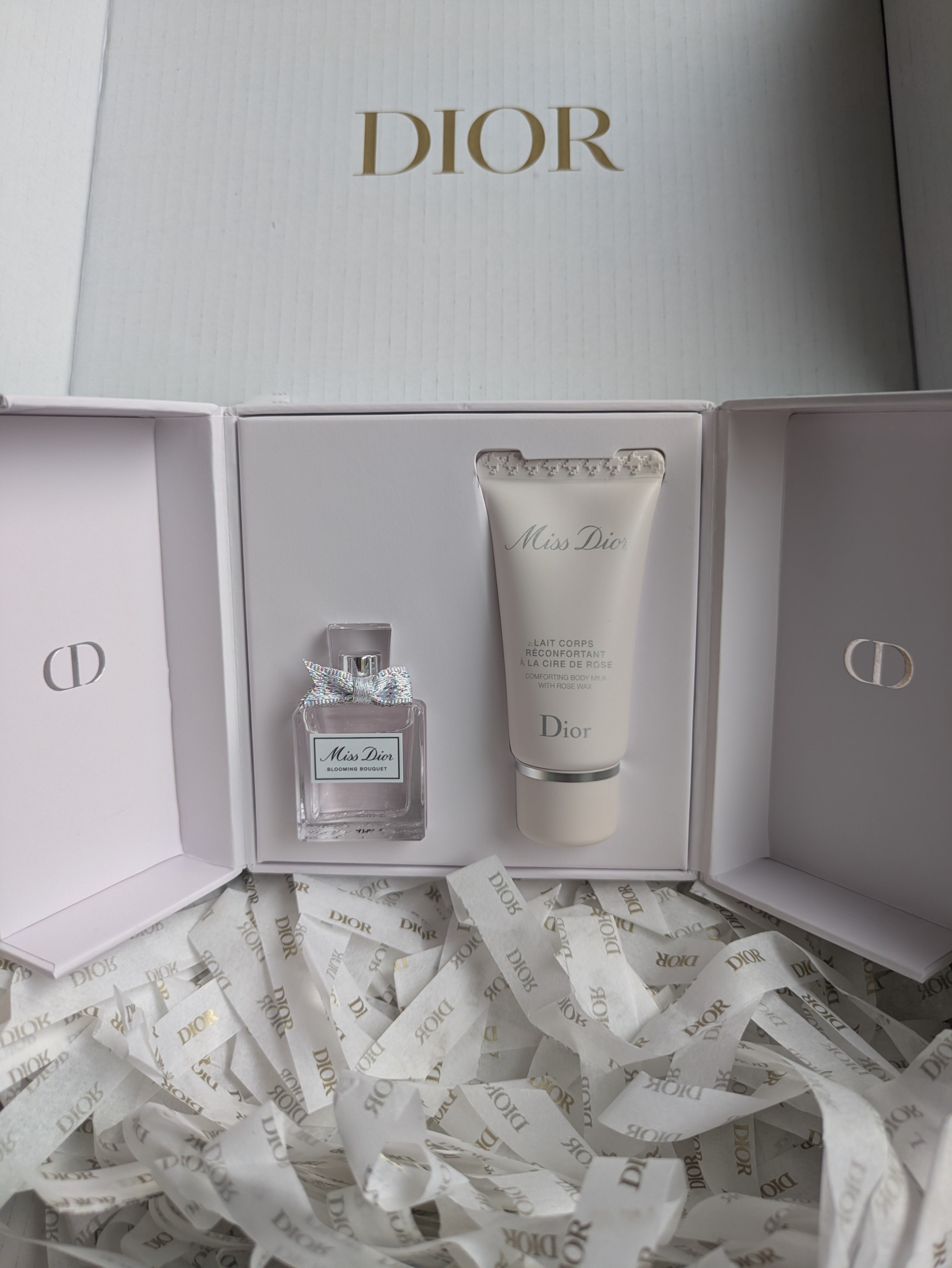 DIOR BEAUTY様からプレゼントが届いた｜satsuki🕊️