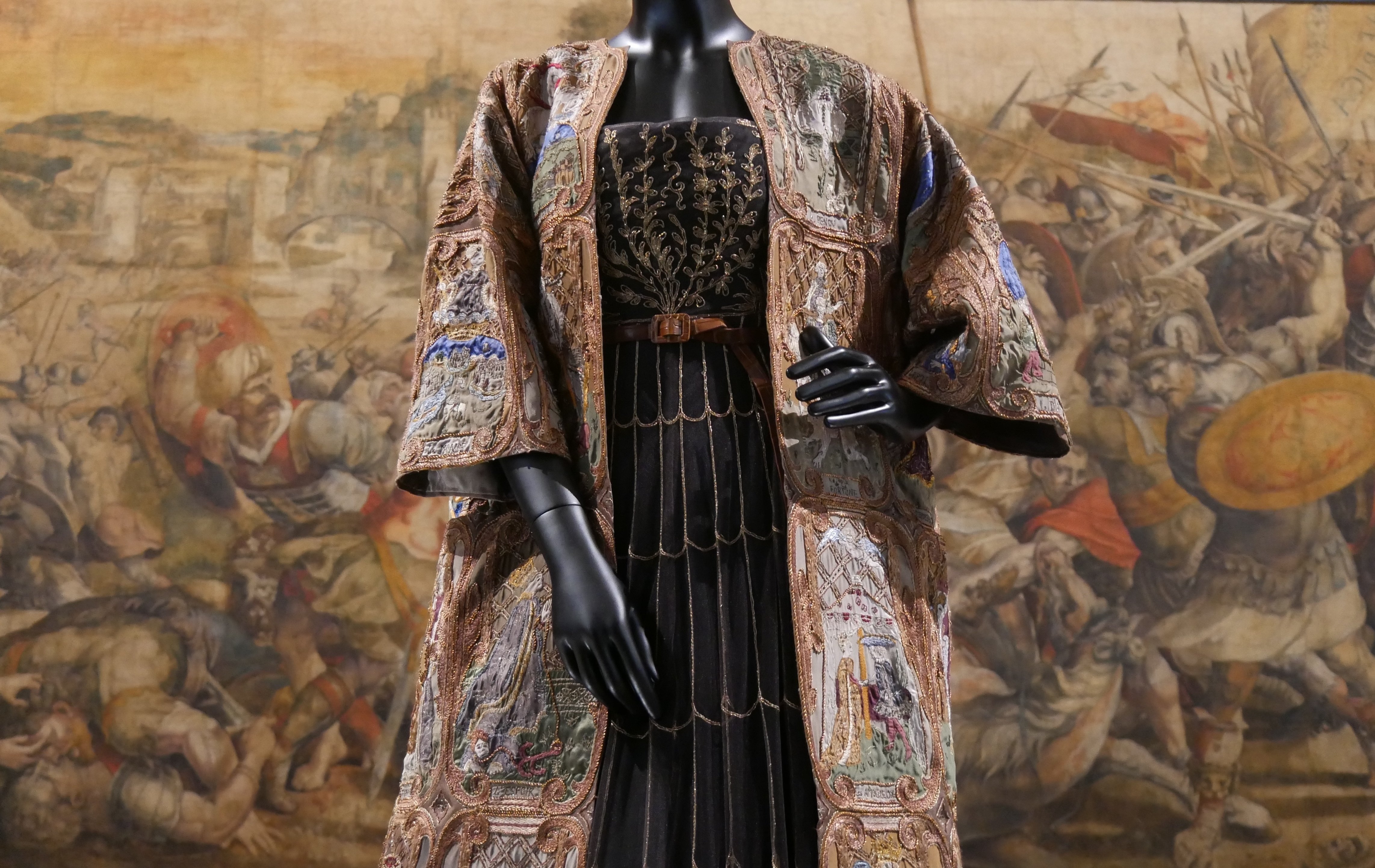 森羅万象 花鳥風月。博物学的世界を纏いたい。「Louvre Couture