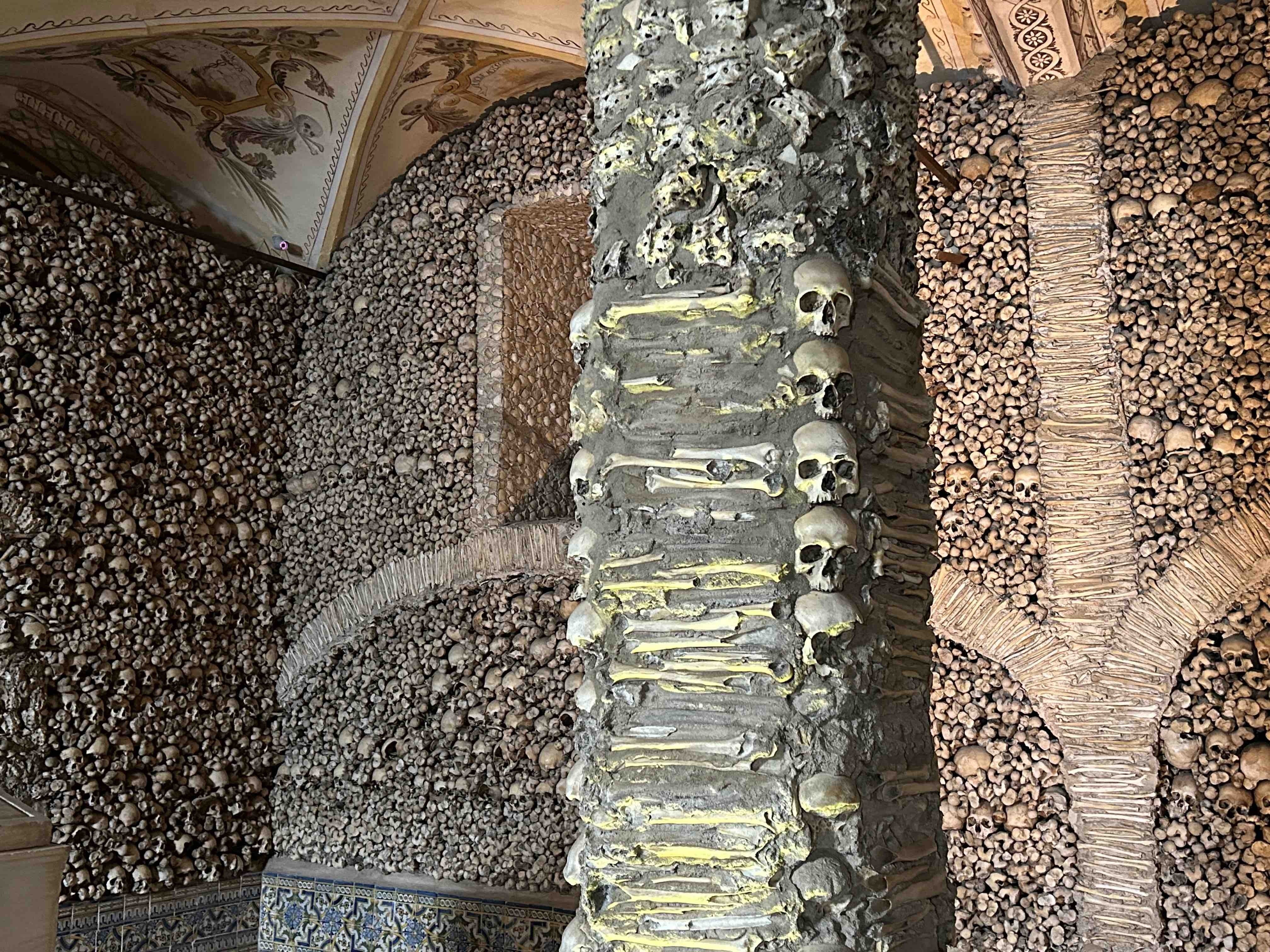 🇵🇹ポルトガル7日間旅のはじまり。ひとりでエヴォラへ（1日目）｜Hiro