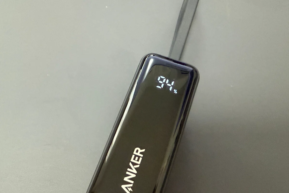 Anker Power Bank (30W, Fusion, Built-In USB-C ケーブル) レビュー！これ1台で充電器・バッテリー・ケーブルが完結する最強3 in 1ガジェット