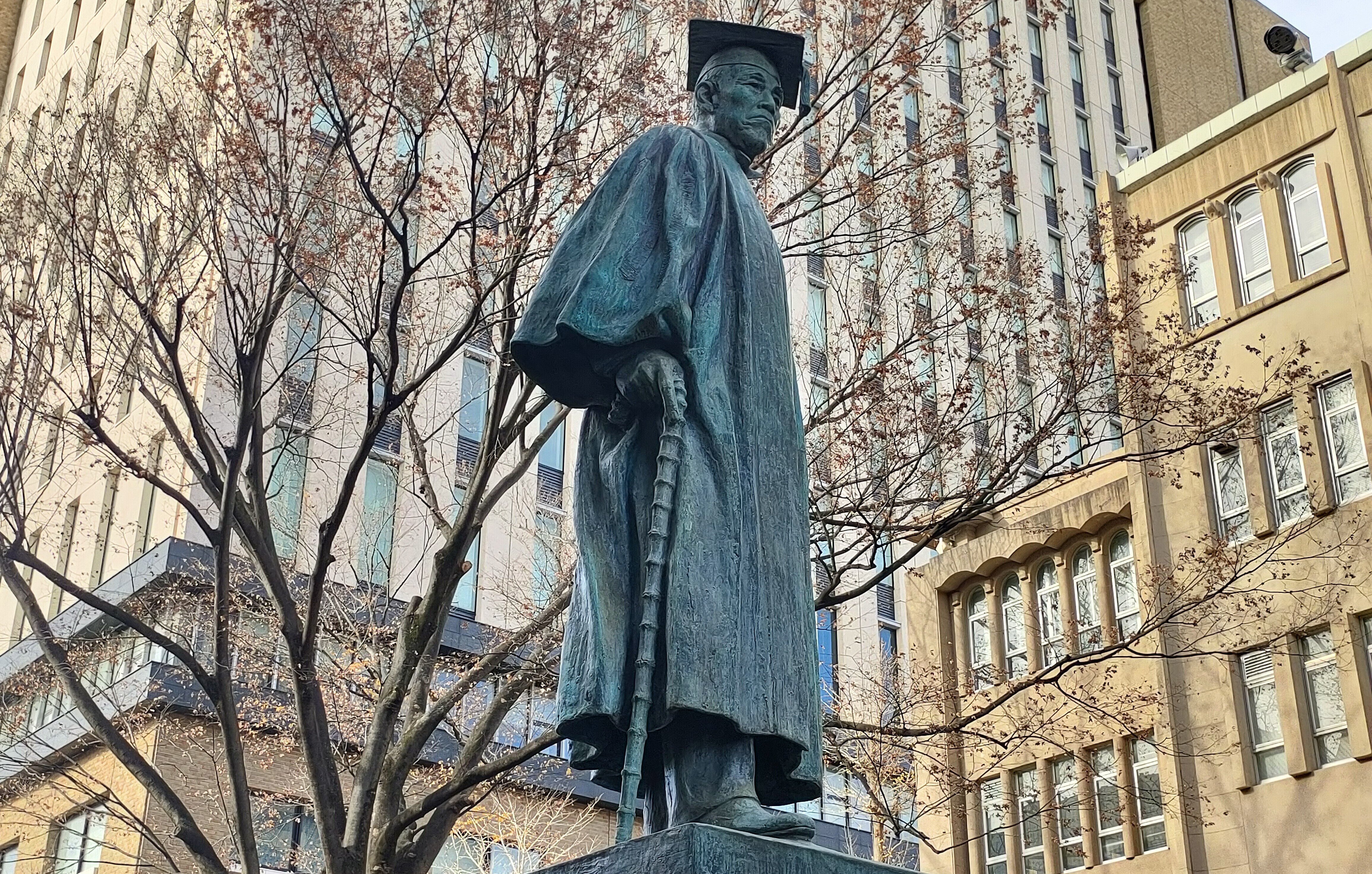 朝倉文夫作早稲田大学大隈重信銅像 朝倉文夫作早稲田大学大隈重信銅像