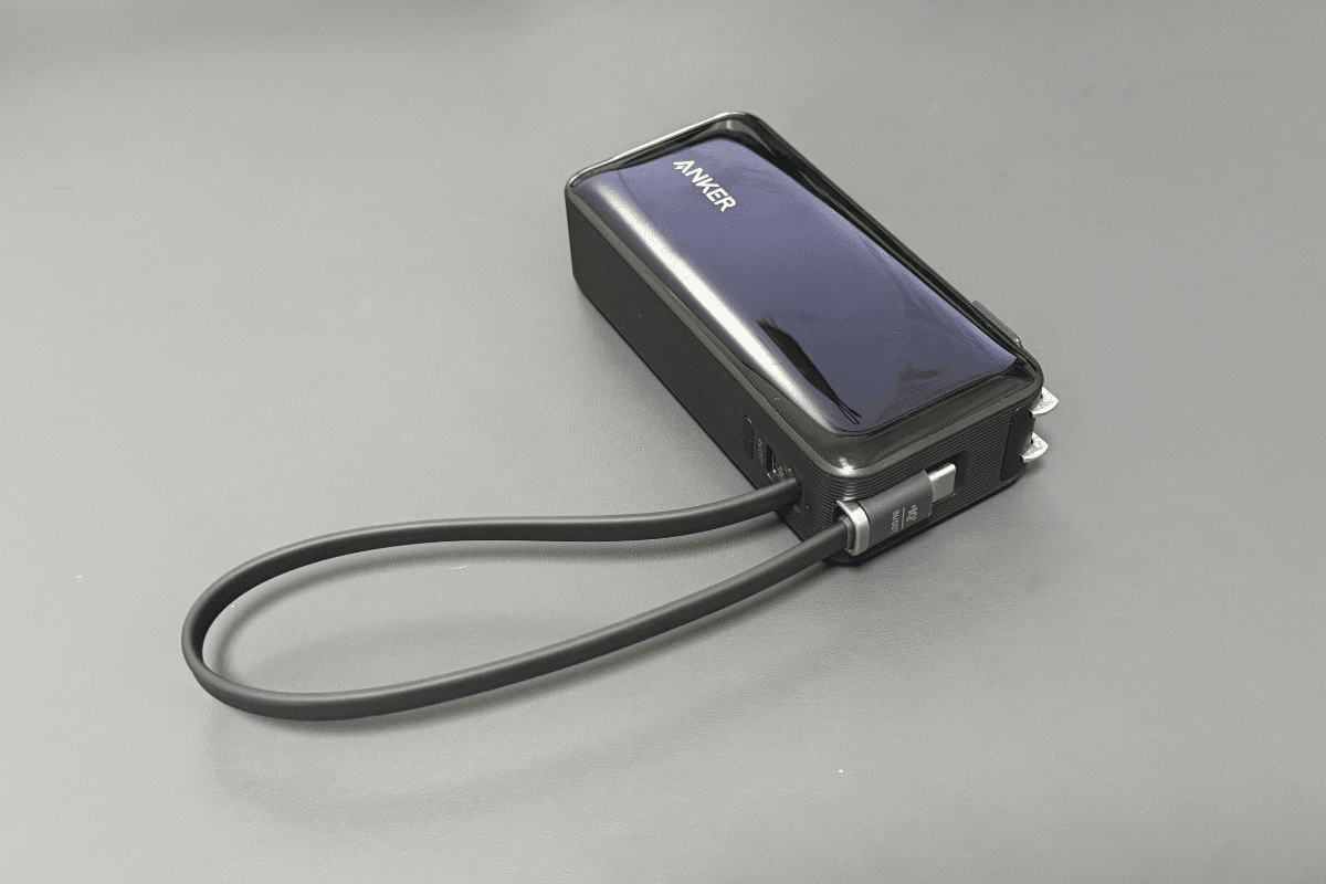 Anker Power Bank (10000mAh, Fusion, Built-In USB-C ケーブル