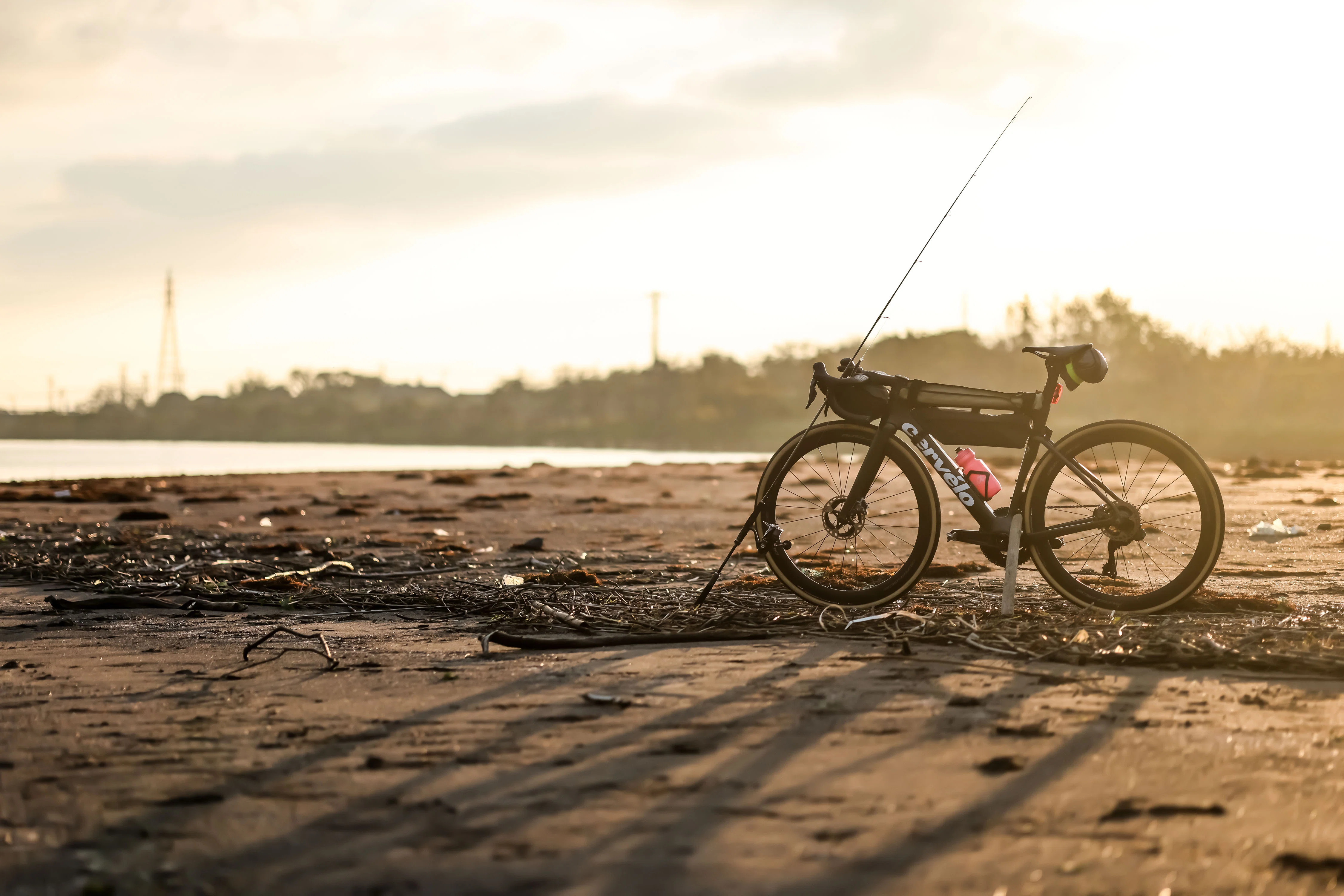 自転車と釣りの島」佐渡島をRIDE&FISHで旅する｜後編 ｜SHIMANO SQUARE